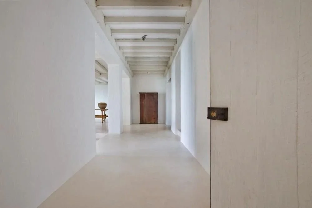 153_Calvin Klein's Axel Vervoordt designed h.jpg