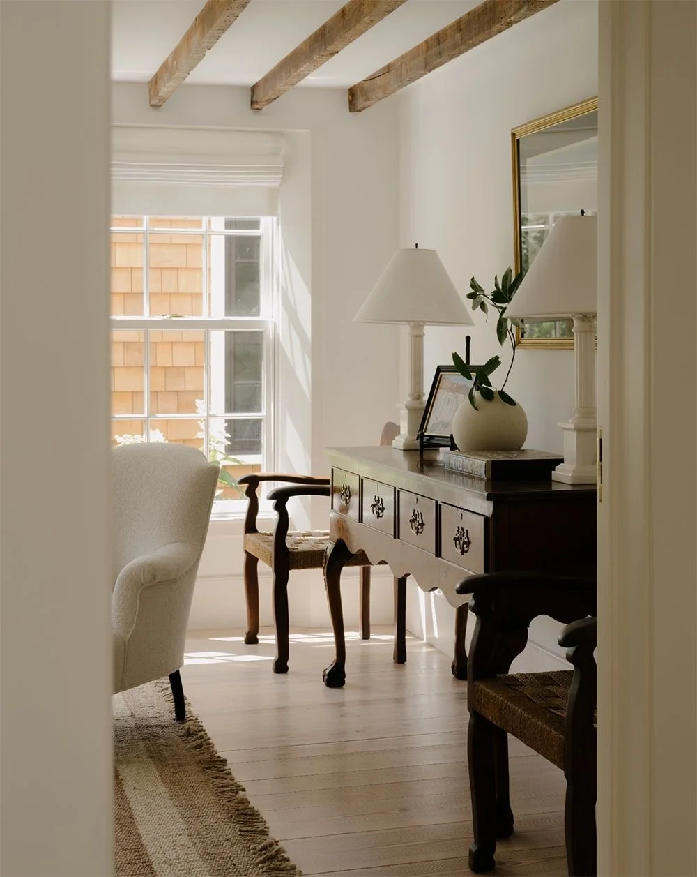 171_Long Island home by Colin King Studio.jpg