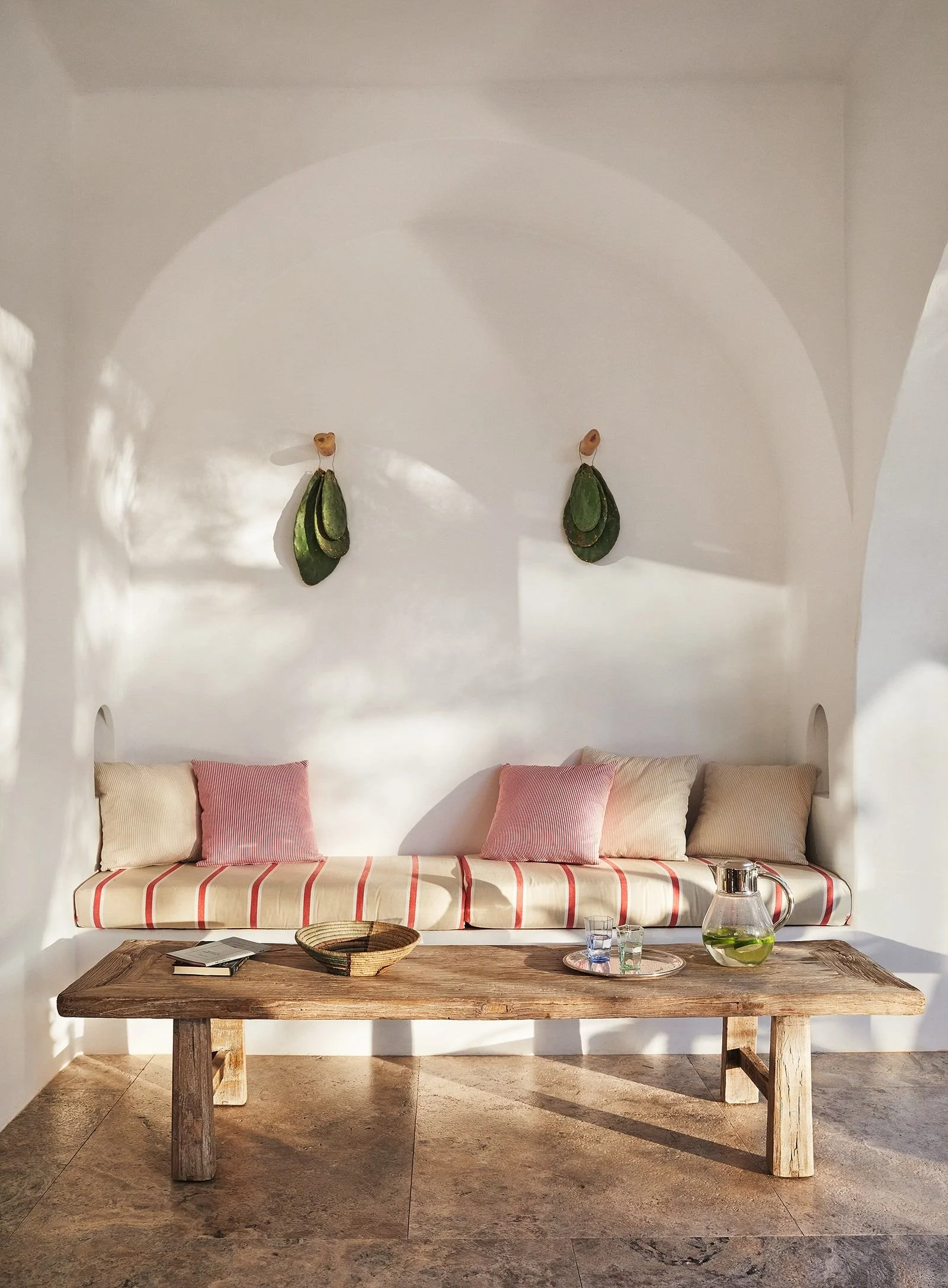 181_À Ibiza, une villa aux airs de paradis.jpg