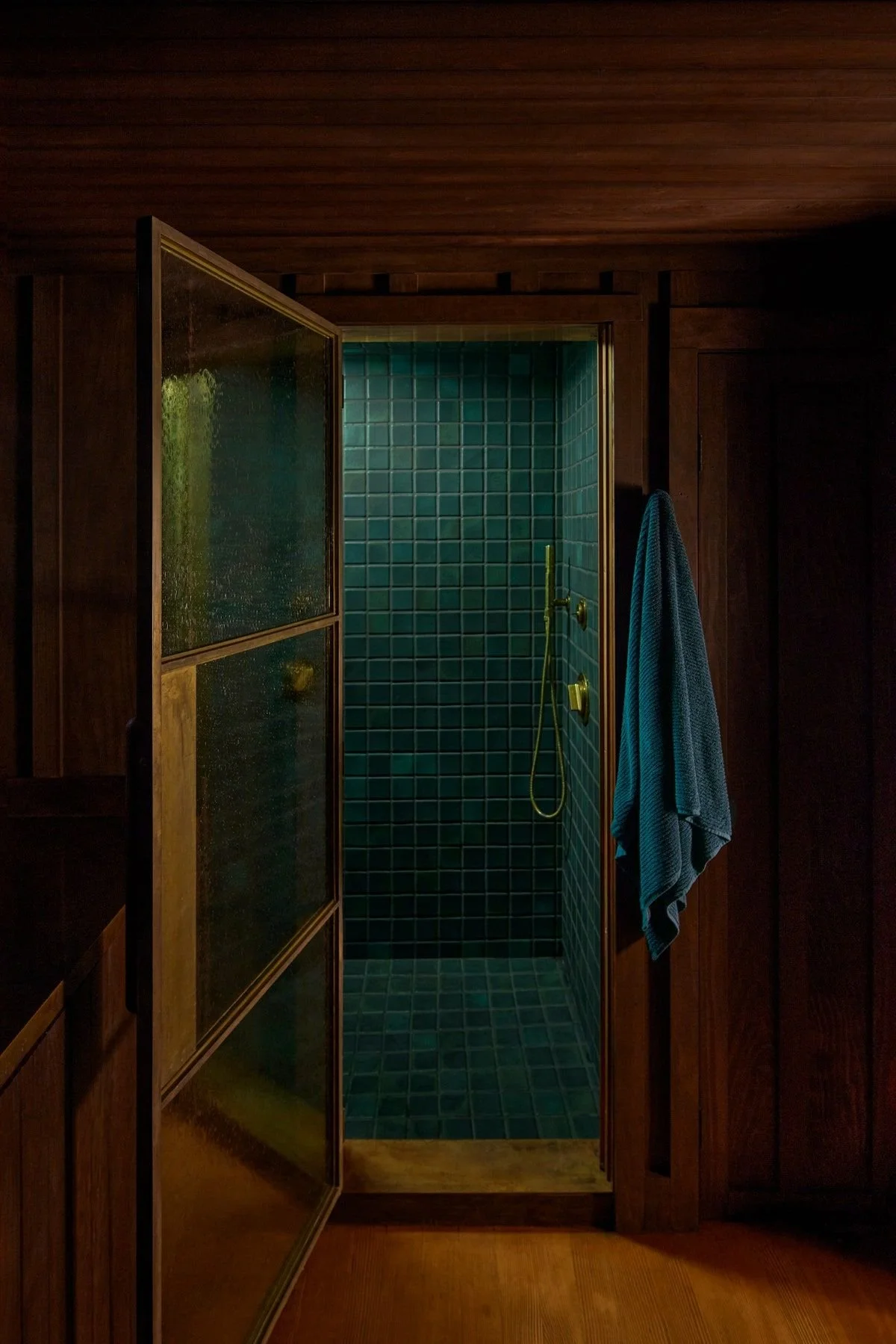 093_Inside a Filmmaker’s Zen 727-Square-Foot.jpg