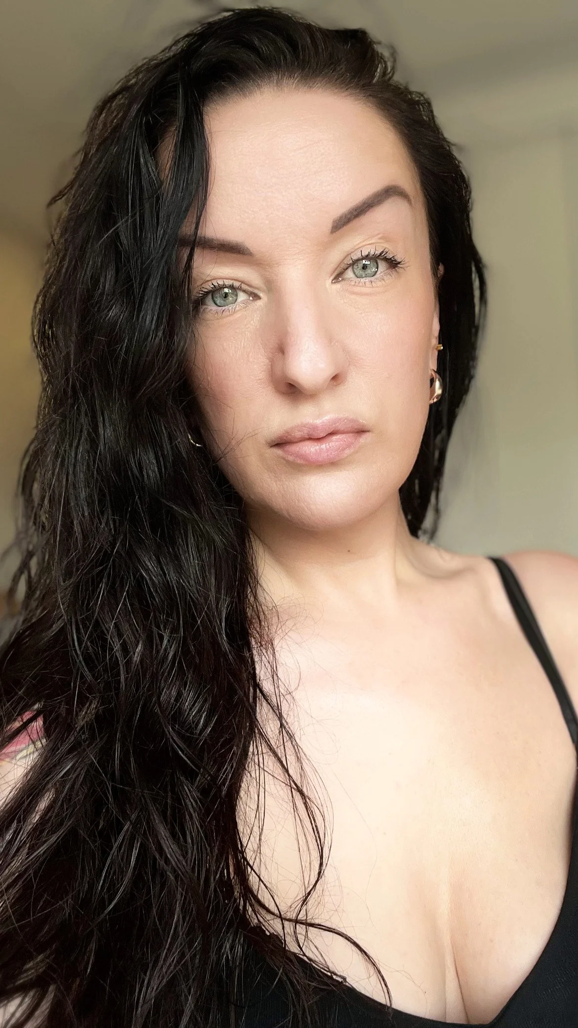 Let´s get PERSONAL - When Pluto Comes for my Venus: A Journey Through the Sacred Unraveling