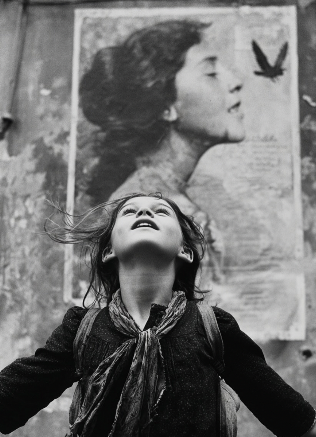 Saturn stations direct - 25º Pisces. The moment the wave finds its spine.