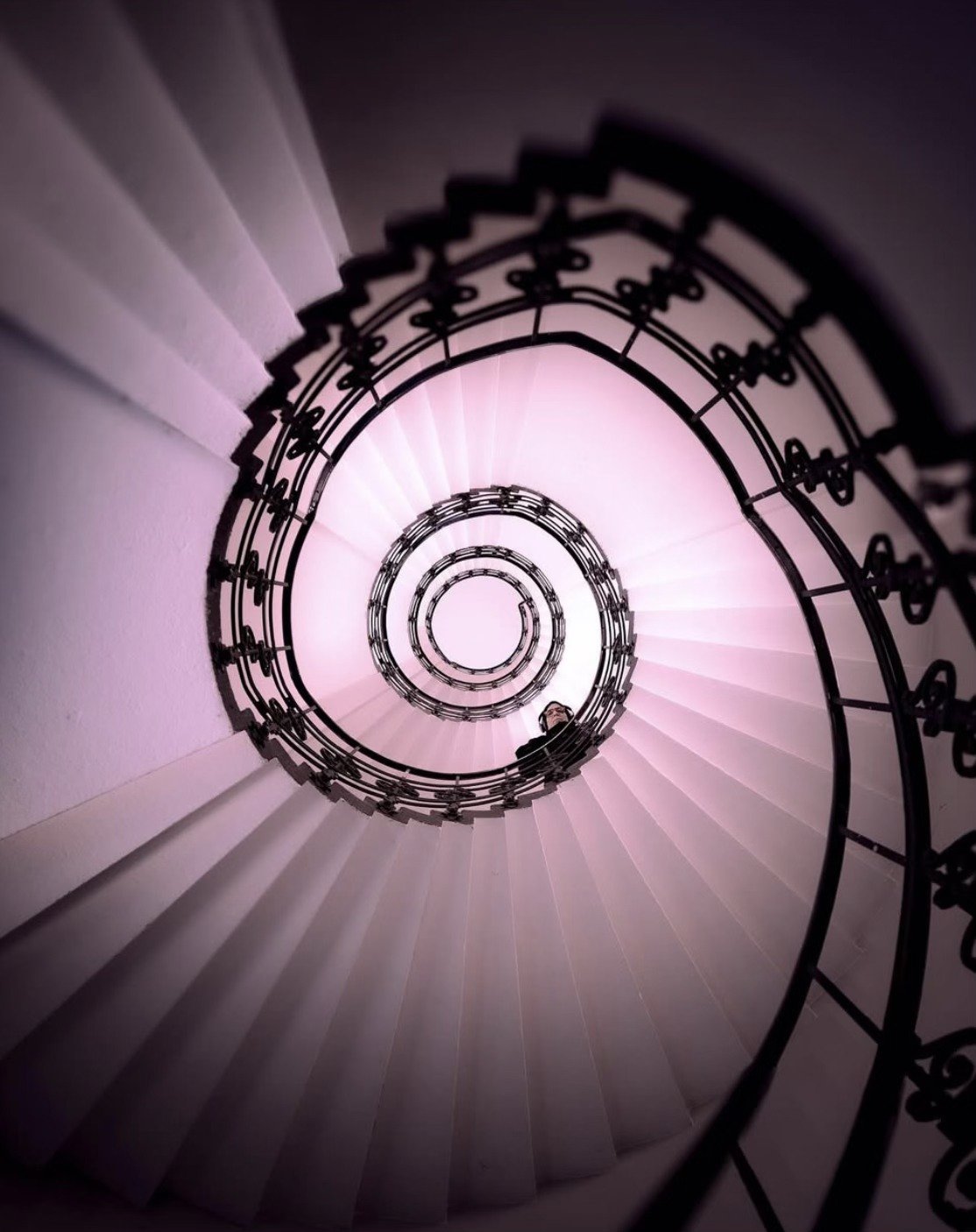 Mercury Direct 20º Scorpio - Emotional intelligence refined through darkness and return.