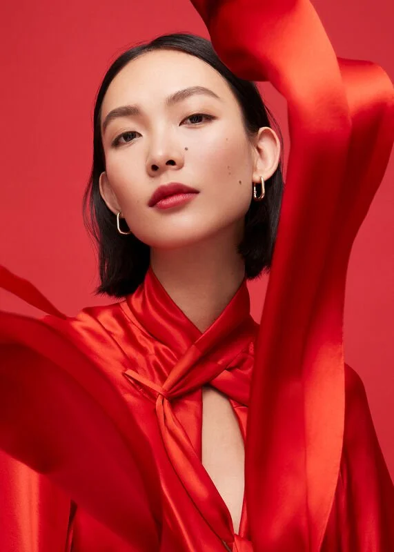 beauty and makeup photo shoot for Laura Mercier