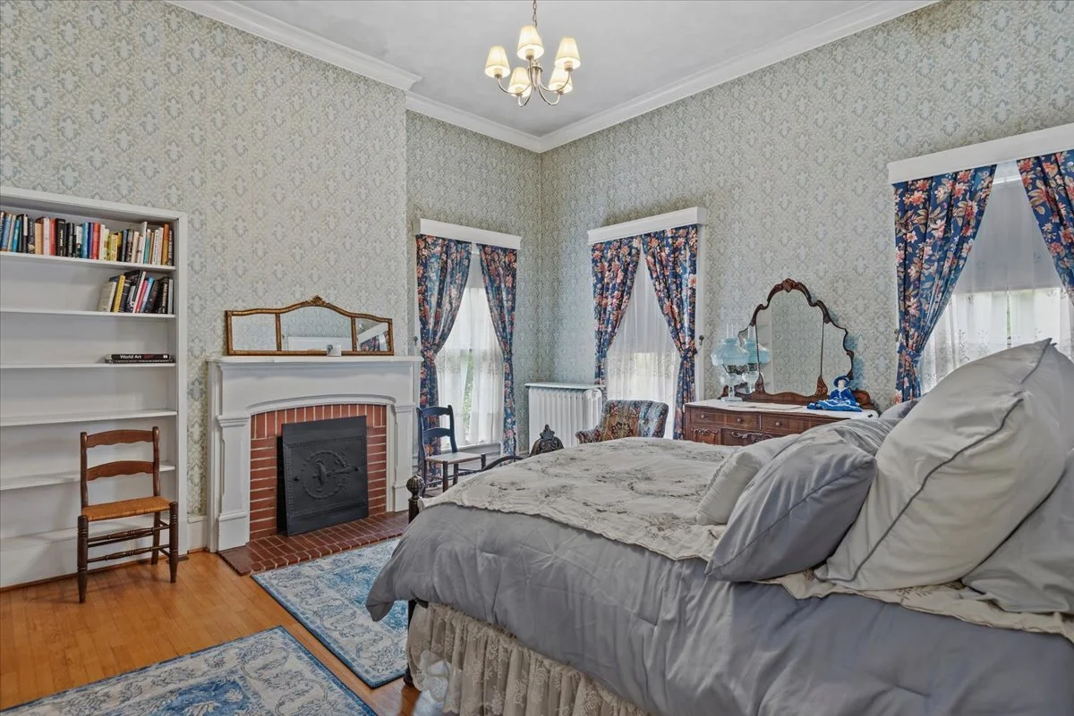 37-Bedroom 3.jpg