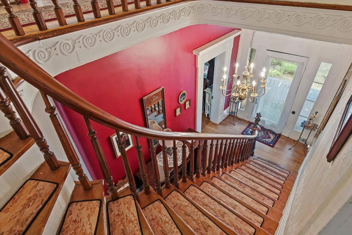 29-Stairs.jpg