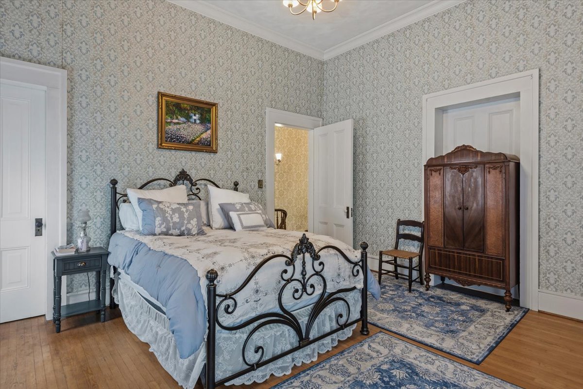 38-Bedroom 3.jpg