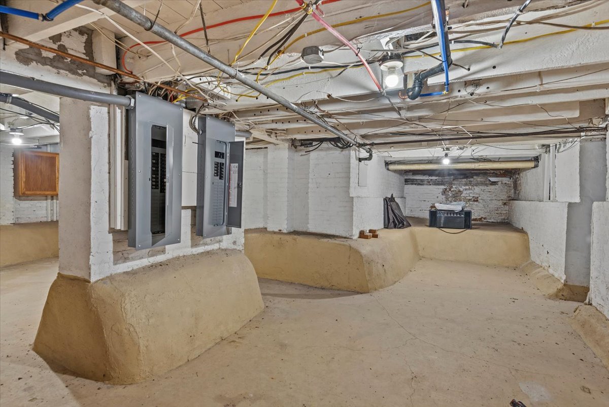 42-Basement.jpg