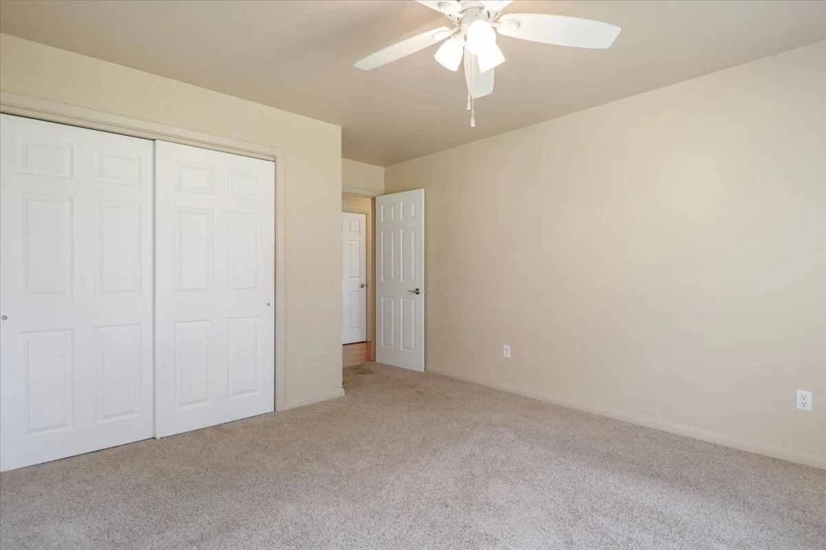 42-Bedroom 3.jpg