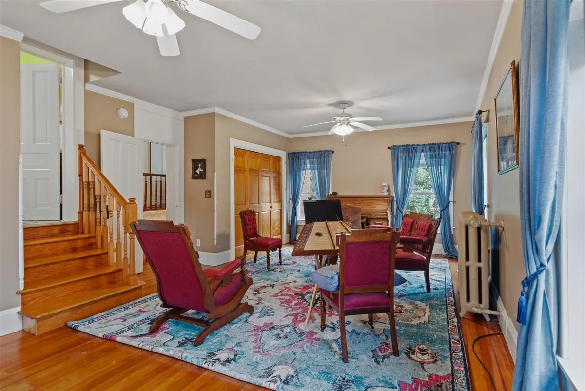 32-Primary Bedroom.jpg