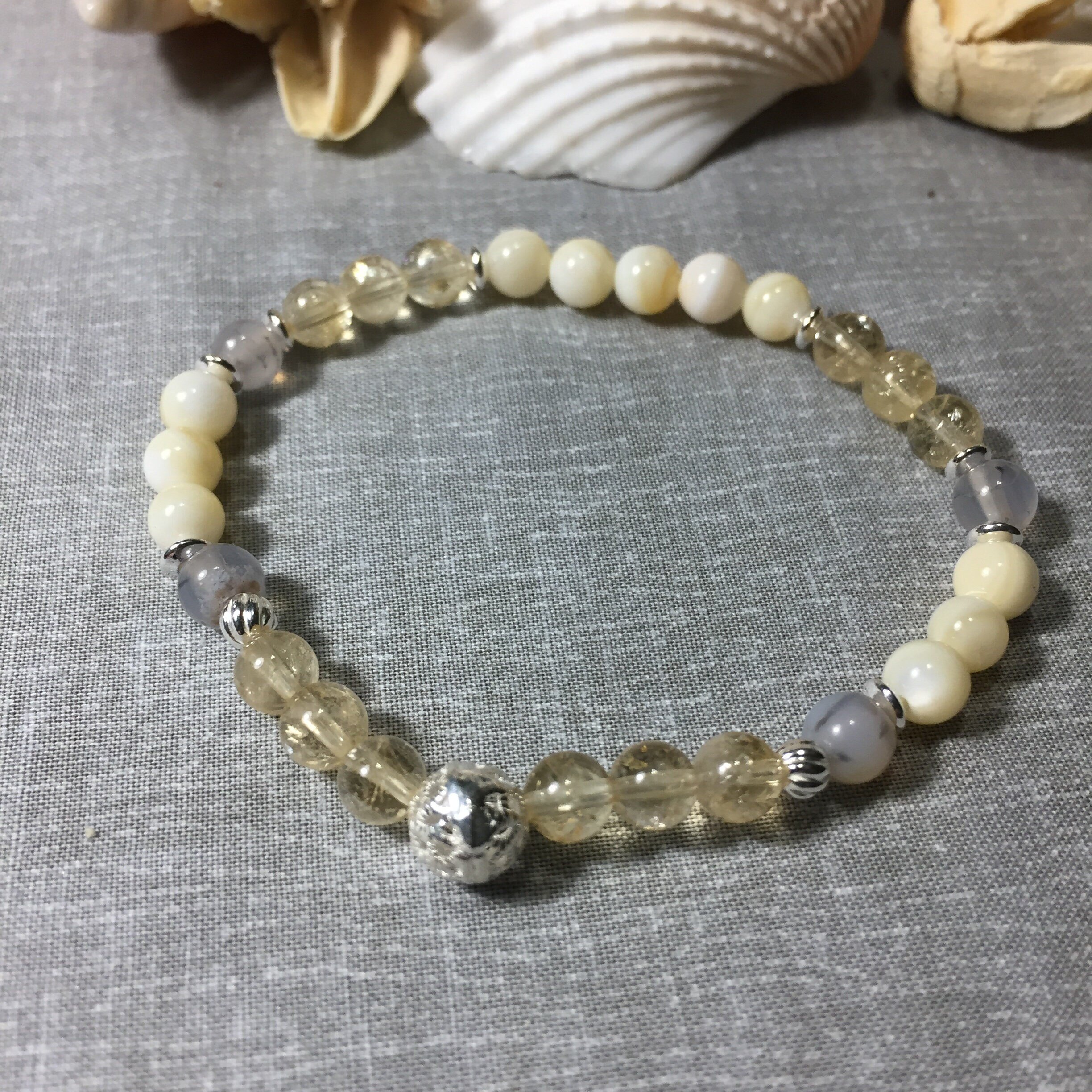 https://i.etsystatic.com/22230889/r/il/b4a1d1/2178532236/il_fullxfull.2178532236_5onw.jpg