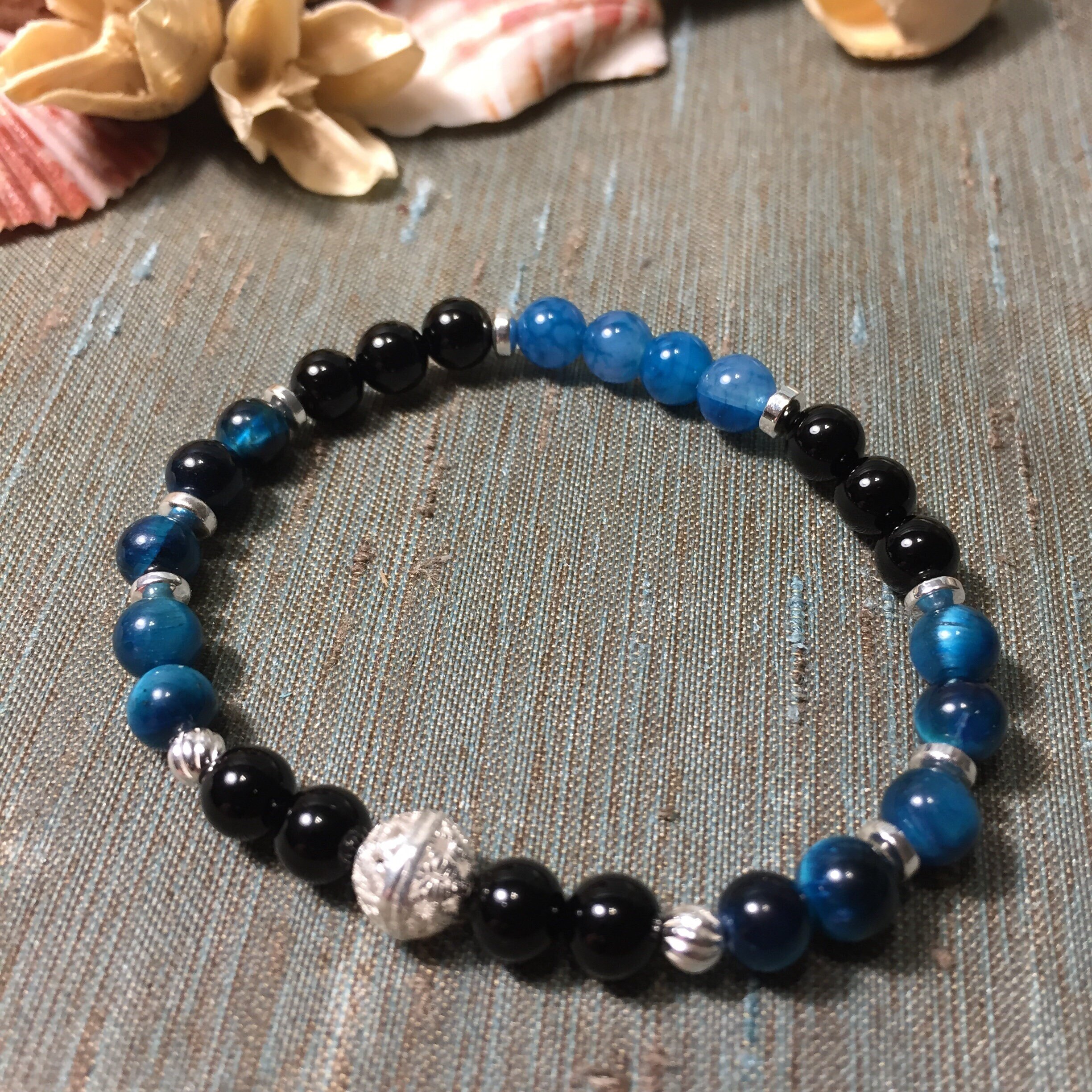 https://i.etsystatic.com/22230889/r/il/aaa9e6/2218737039/il_fullxfull.2218737039_k5tn.jpg