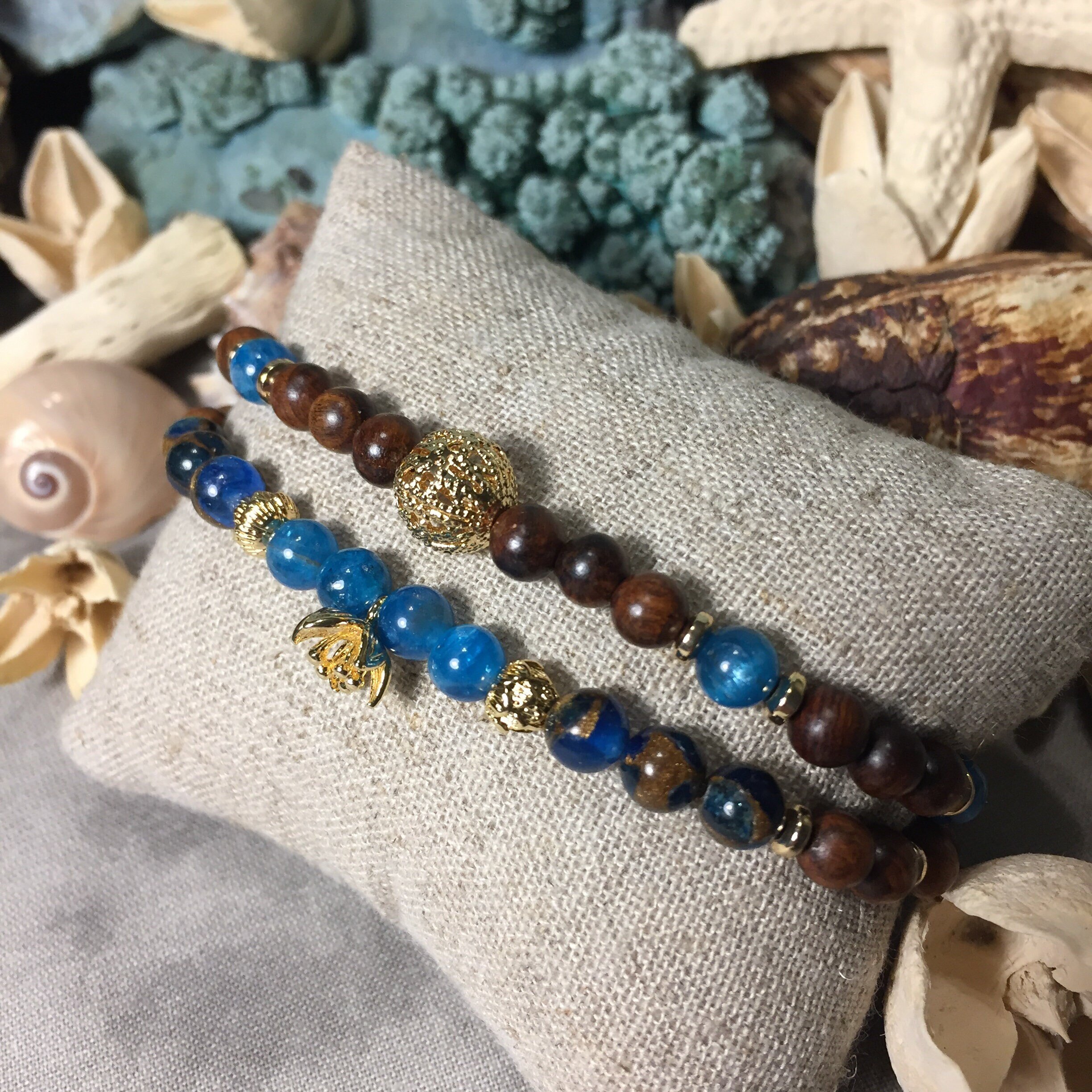 https://i.etsystatic.com/22230889/r/il/b3b7b4/2260385879/il_fullxfull.2260385879_qps5.jpg