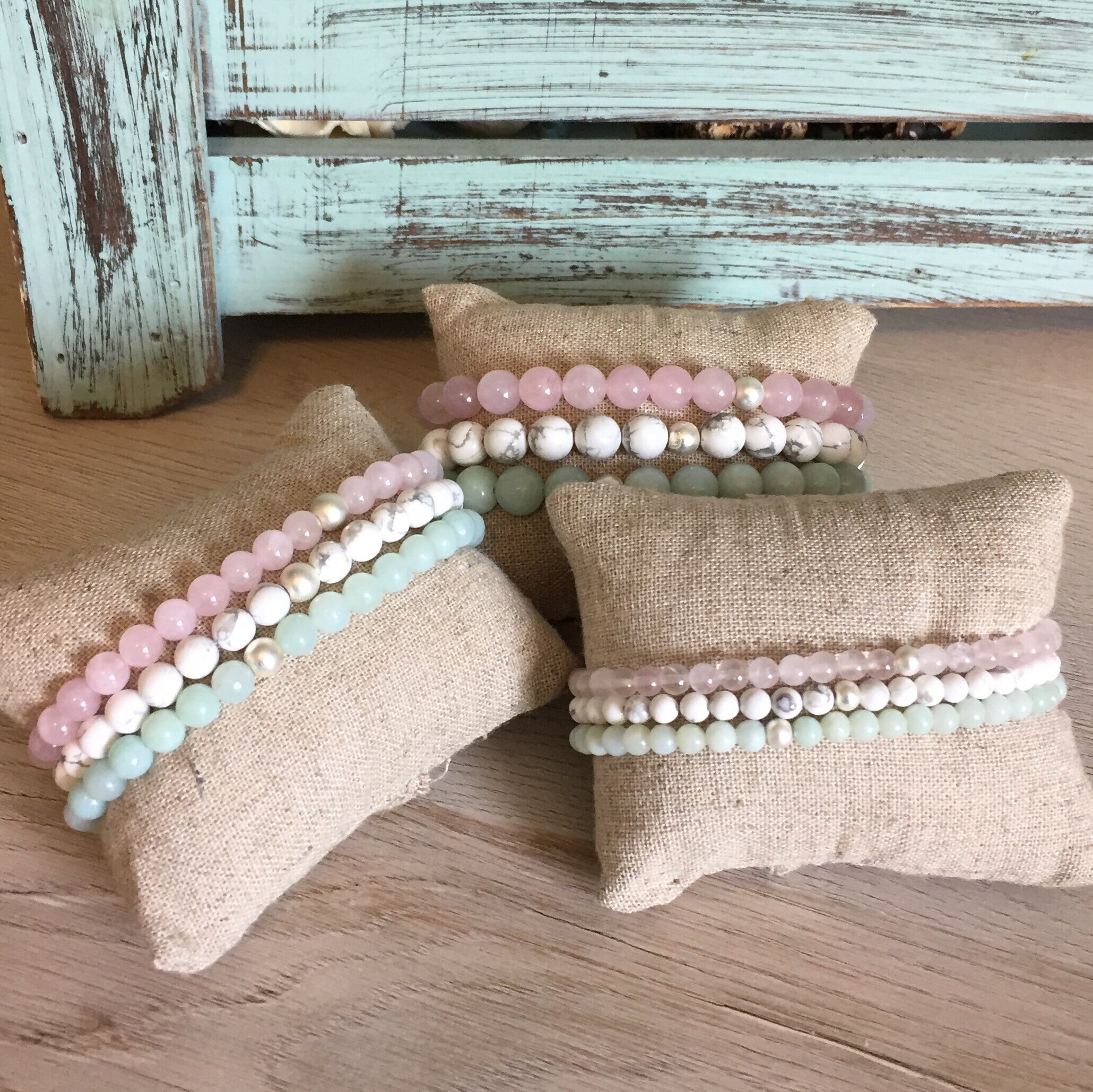 https://i.etsystatic.com/22230889/r/il/16942a/2968399697/il_fullxfull.2968399697_s77x.jpg