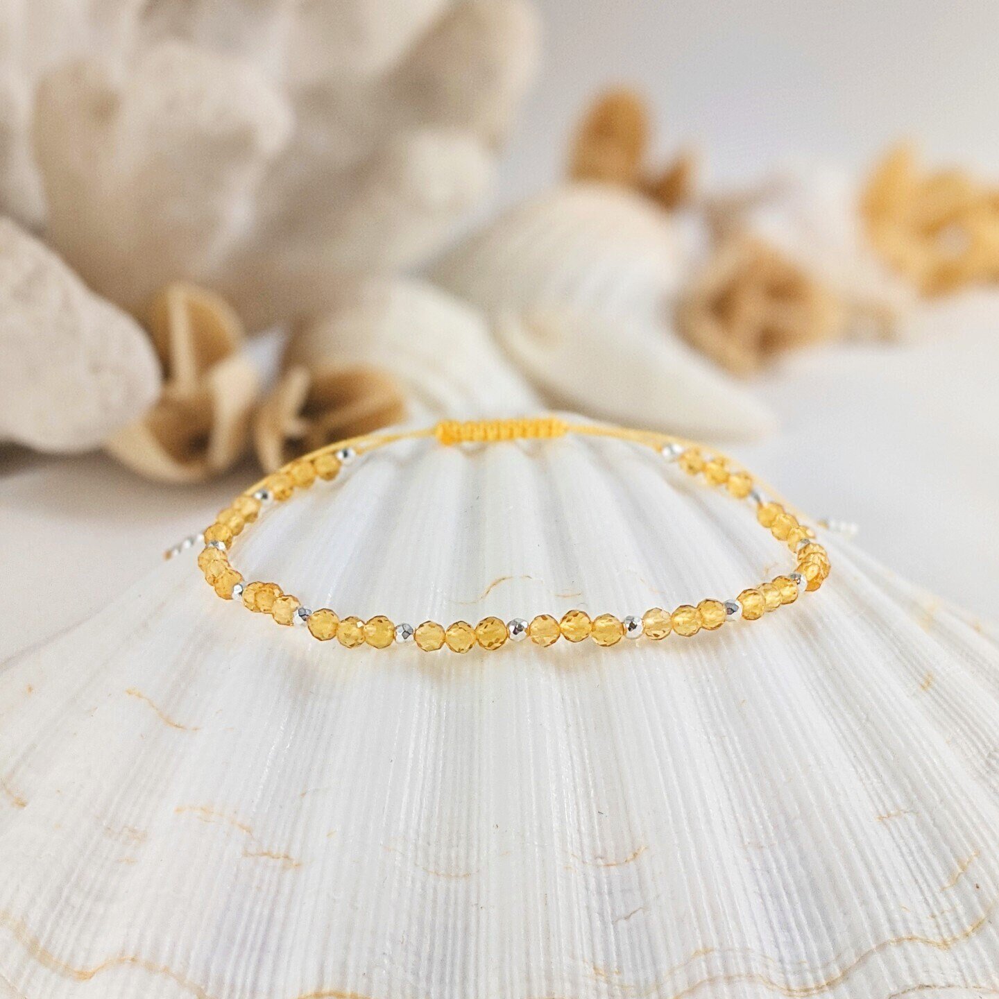 https://i.etsystatic.com/22230889/r/il/c8c28b/3216547162/il_fullxfull.3216547162_egmx.jpg