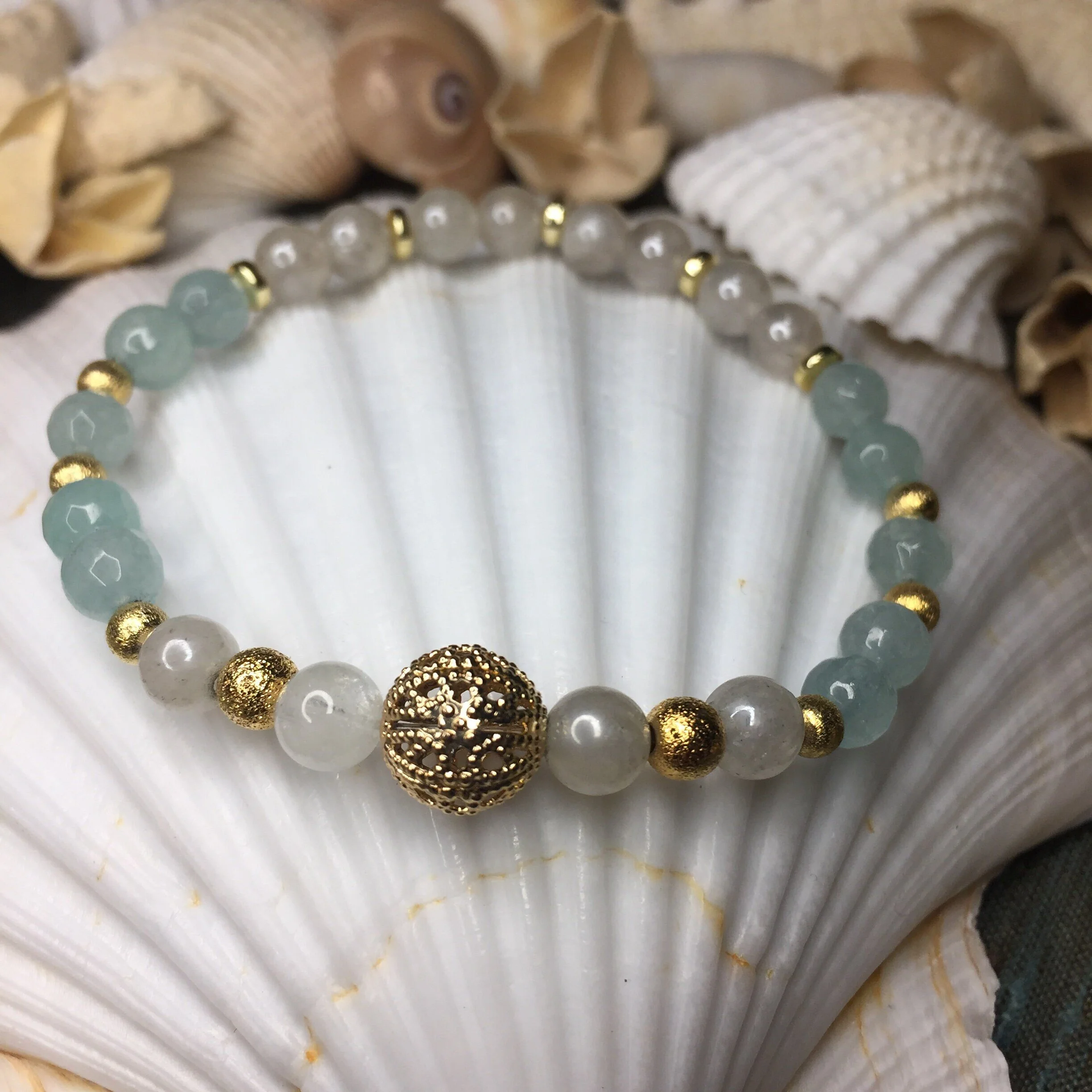https://i.etsystatic.com/22230889/r/il/b98088/2370357228/il_fullxfull.2370357228_sjty.jpg