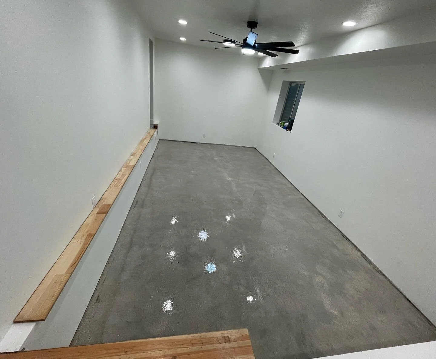 Clear Epoxy to seal this basement/studio apartment #epoxyfloor #epoxy #epoxyresin #clearepoxy #concrete #concreteseal #concretedesign #basementremodel #basement #epoxyflooring #epoxyfloor #utah #utahhomes #utahgram #saratogasprings #lehiutah #america