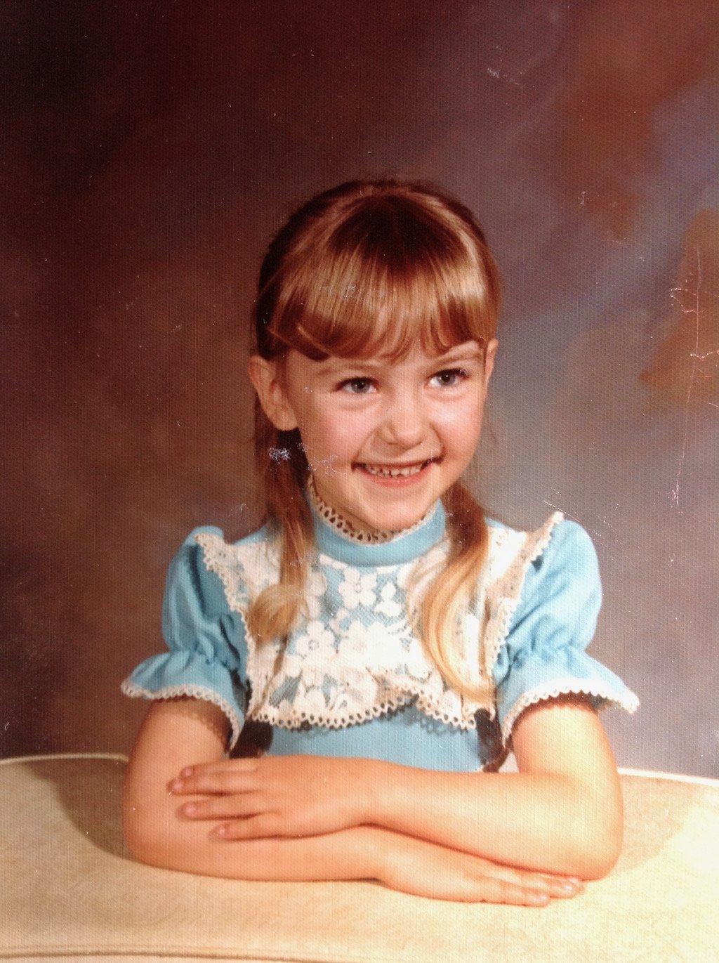 Hanna Hunt Women's Ecologist™ smiling at age 4.