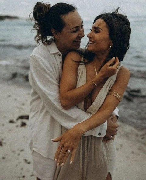 J &amp; L are currently engaged and planning their dream destination wedding!⁠
⁠
Why did you choose to have a destination wedding? ⁠
We&rsquo;ve been to enough weddings to know that they tend to fly by in the blink of an eye &mdash; and before you kn