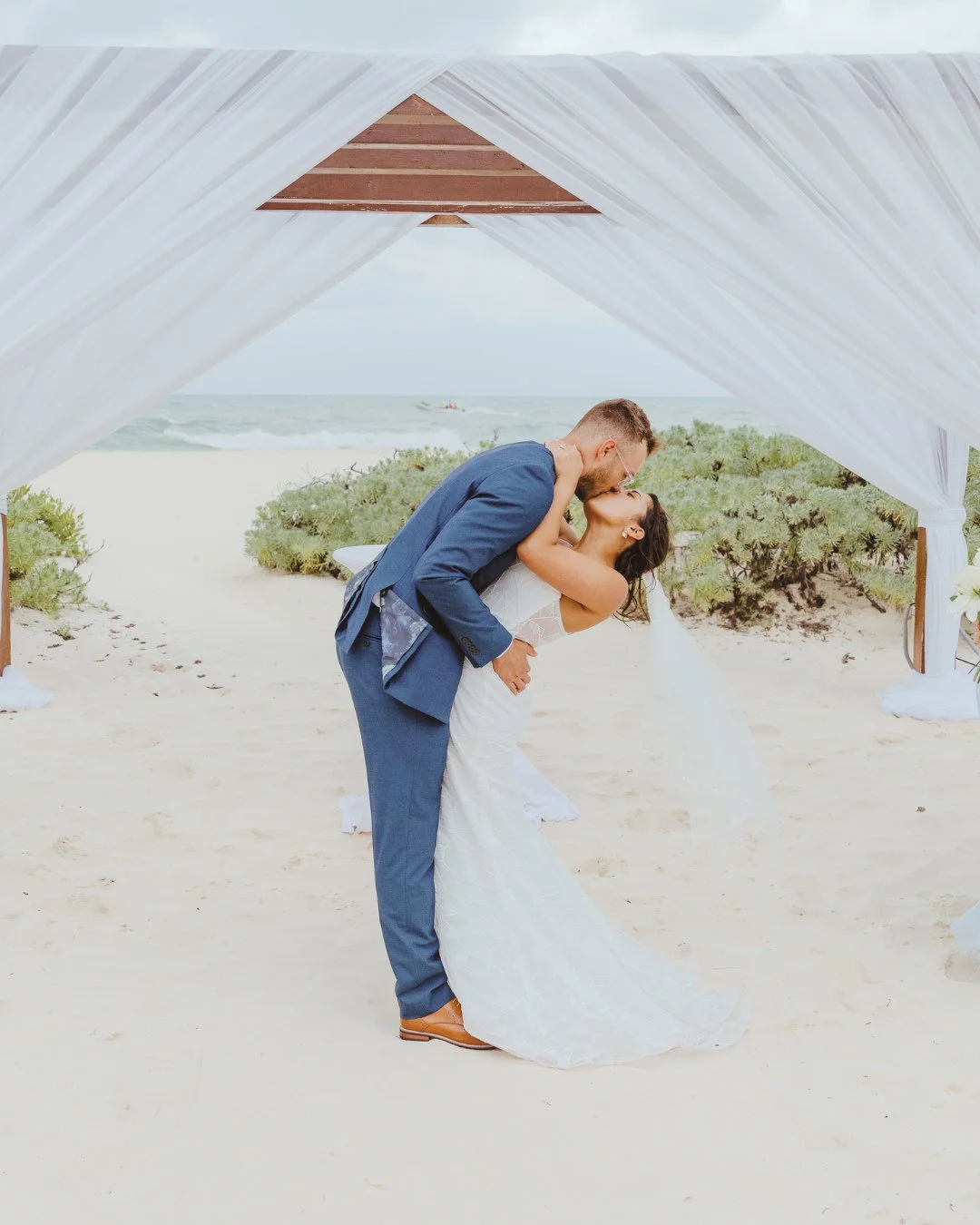 E and S&rsquo;s destination wedding at Dreams Playa Mujeres was nothing short of magical. From the start, they envisioned a fun, unforgettable celebration for their friends and family, and this all-inclusive resort in Mexico delivered at every turn. 