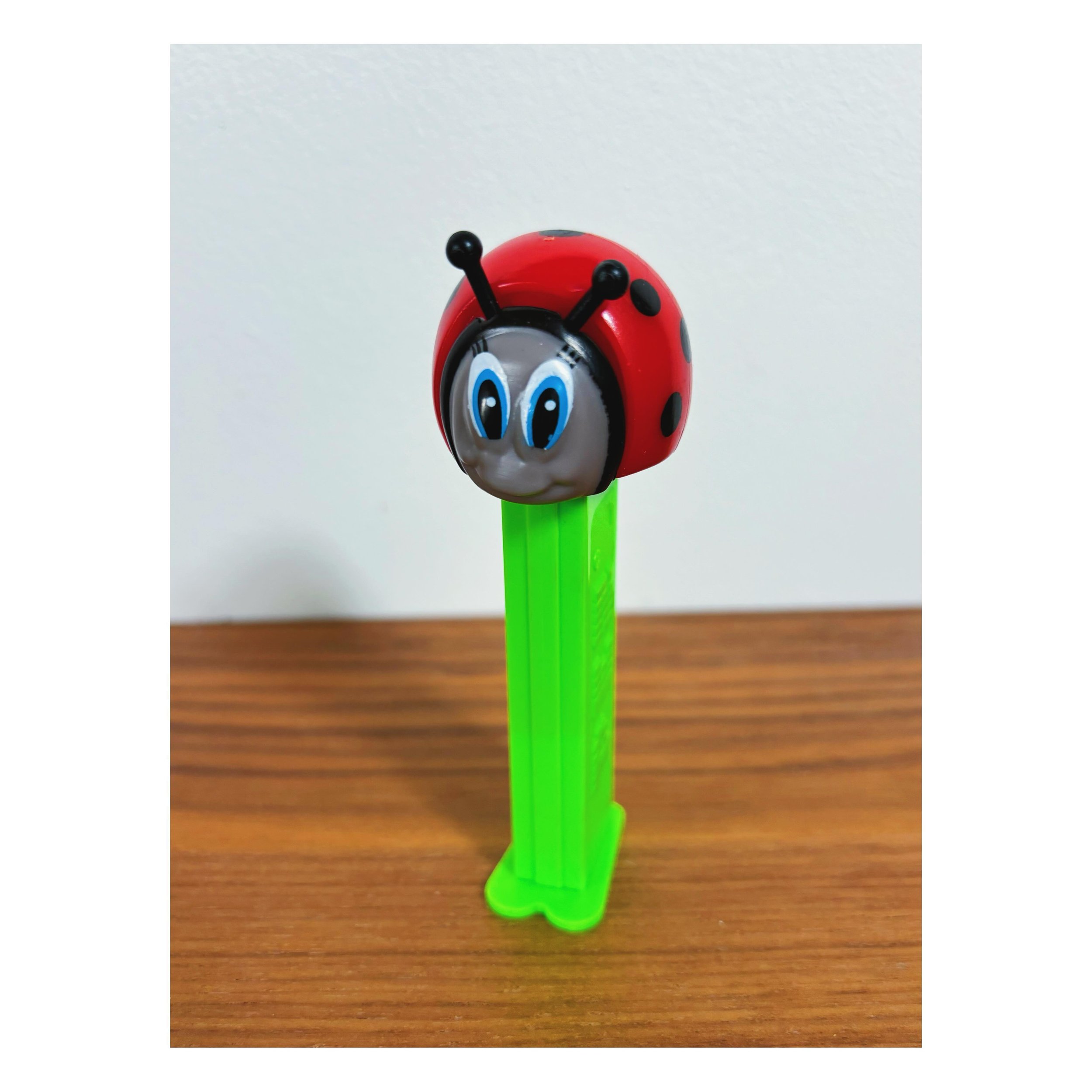 Is that Morphine Love Dion? 🐞
.
.
#pez #pezdispenser #candy #ladybug