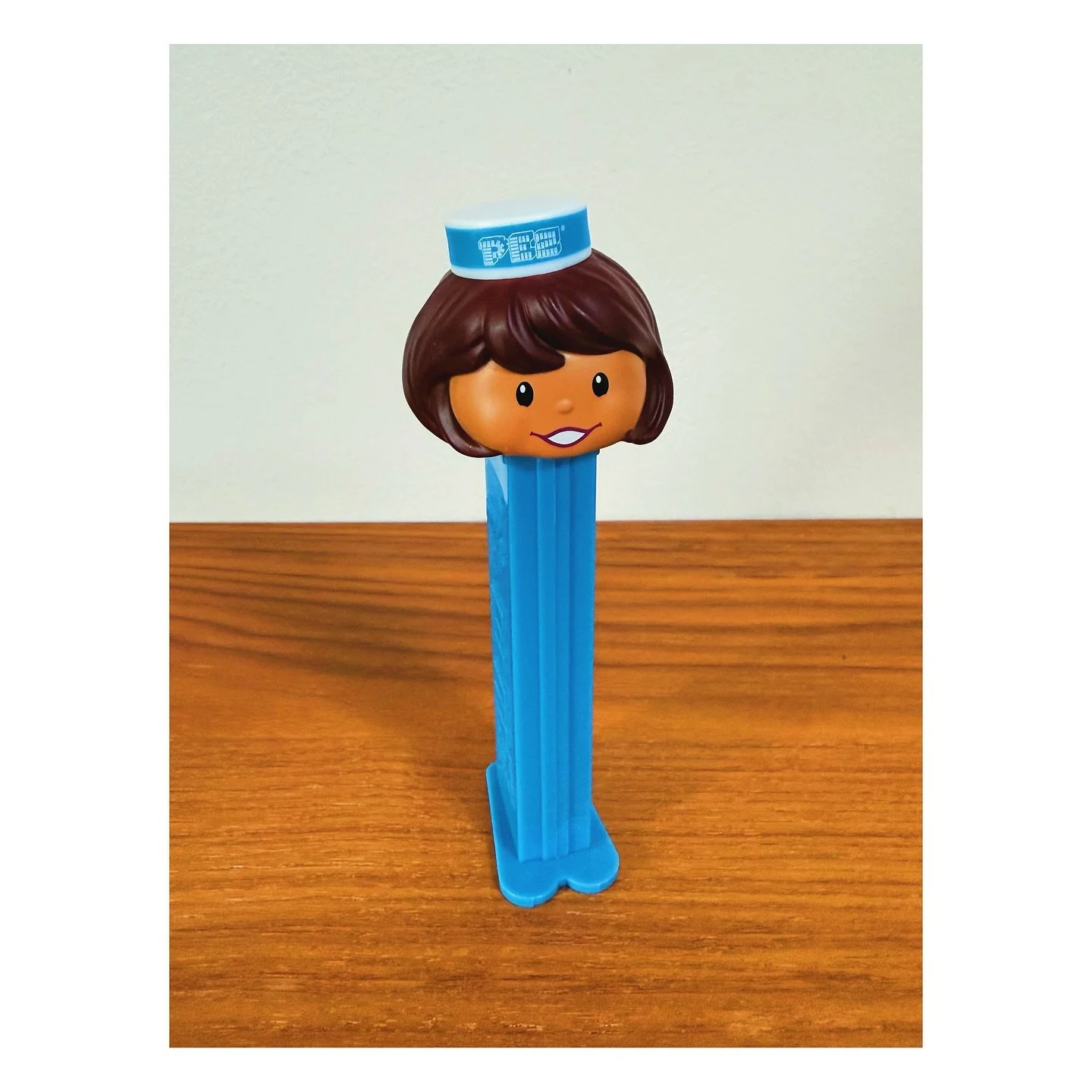 I always keep a peppermint in my pocketbook 🍬
.
.
#pez #pezdispenser #candy #peppermint