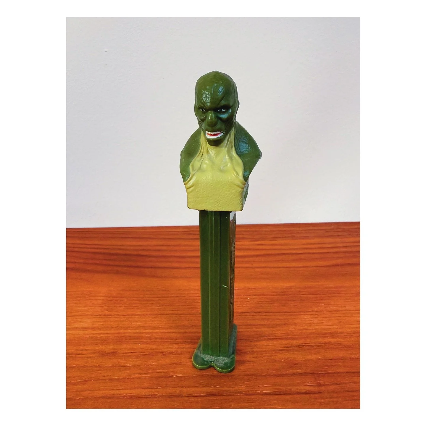 Feisty tongue 🦎
.
.
#pez #pezdispenser #candy #marvel #lizard