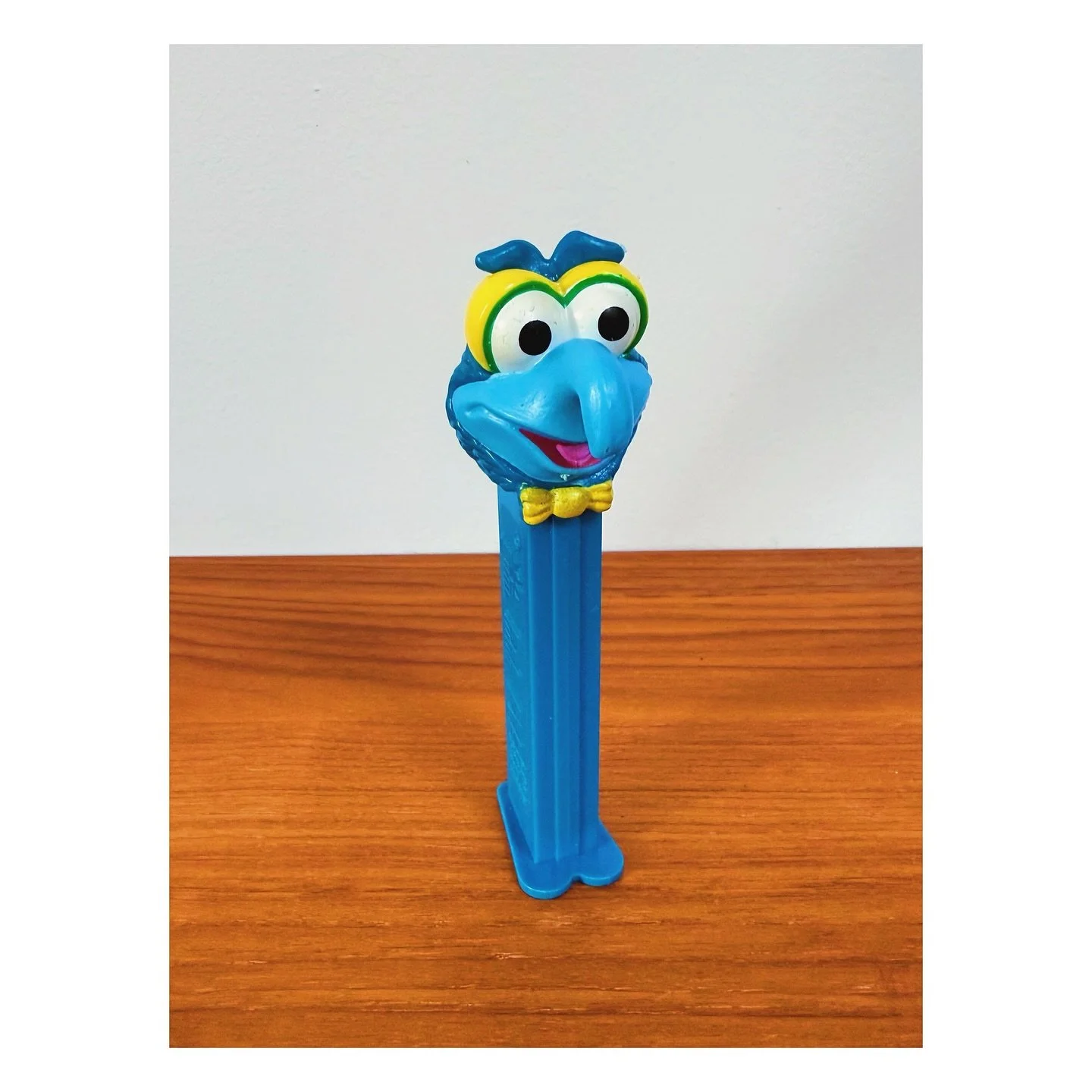 Greetings culture lovers! 🛸
.
.
#pez #pezdispenser #candy #themuppets #gonzo