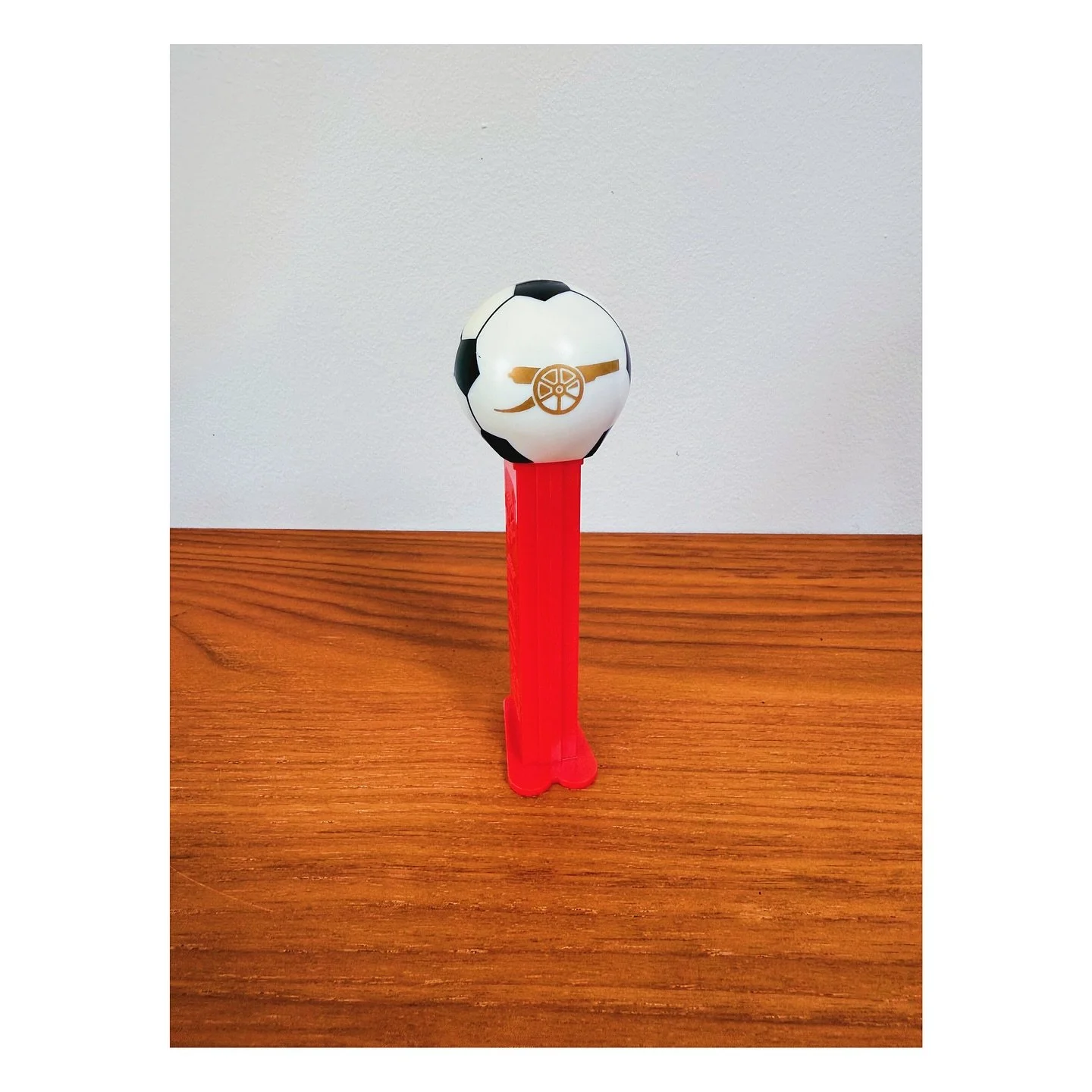 Arsenal ⚽️
.
.
#pez #pezdispenser #candy #arsenal