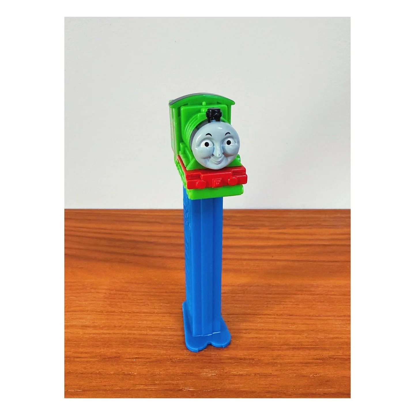 C&rsquo;mon henny 💁&zwj;♀️
.
.
#pez #pezdispenser #candy #thomasthetankengine #henry