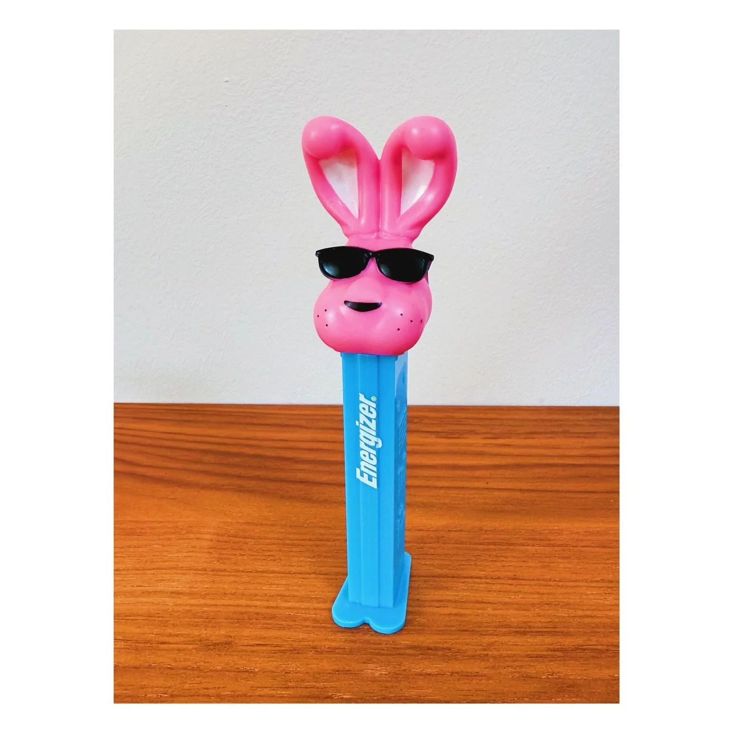 Full of beans 🔋
.
.
#pez #pezdispenser #candy #energizerbunny