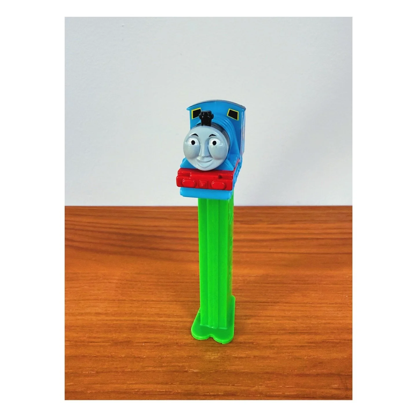 The big engine 🚂
.
.
#pez #pezdispenser #candy #thomasthetankengine #gordon