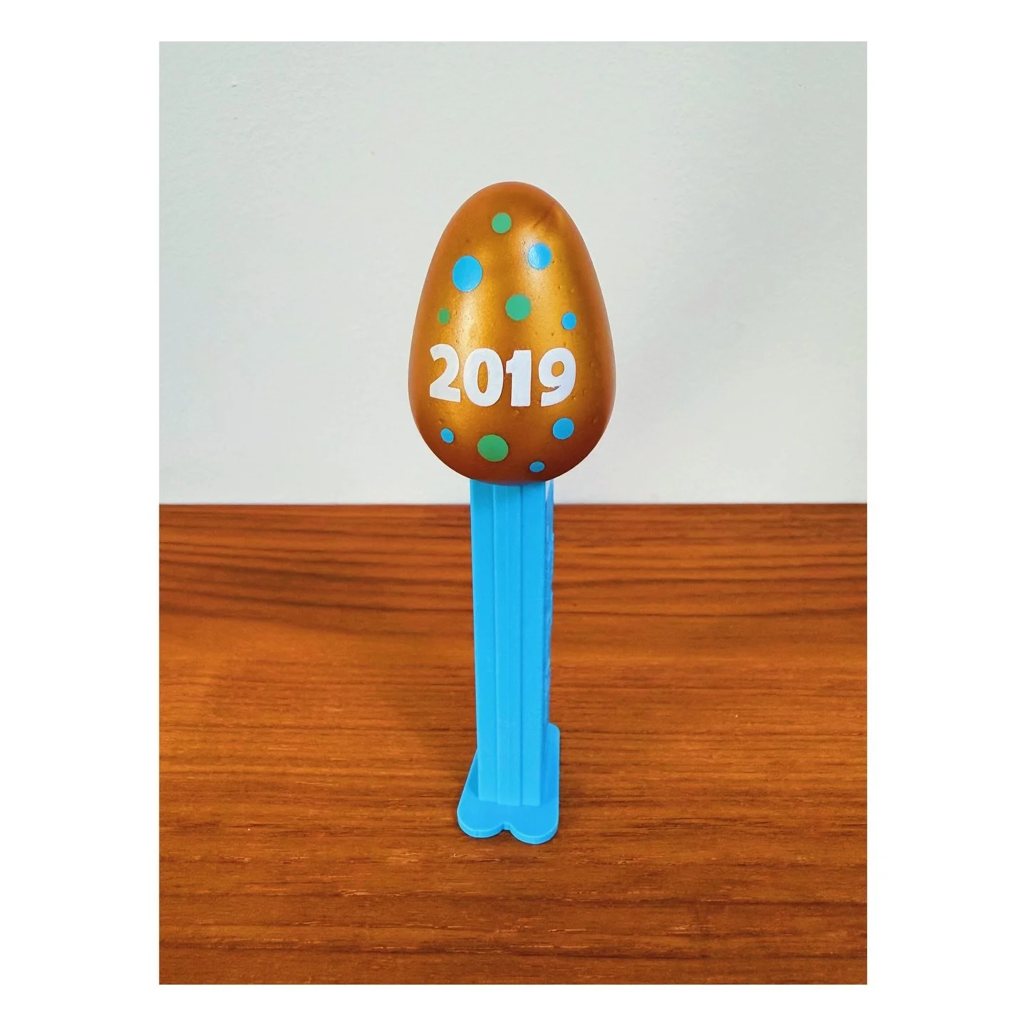 2019 before it all went down 👀
.
.
#pez #pezdispenser #candy #egg