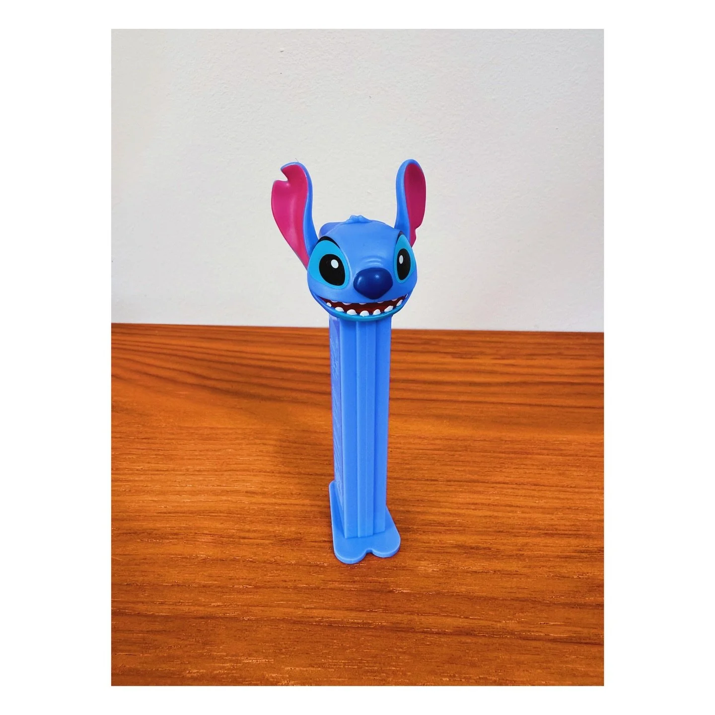 Means family 🧑&zwj;🧑&zwj;🧒&zwj;🧒
.
.
#pez #pezdispenser #candy #stitch #disney
