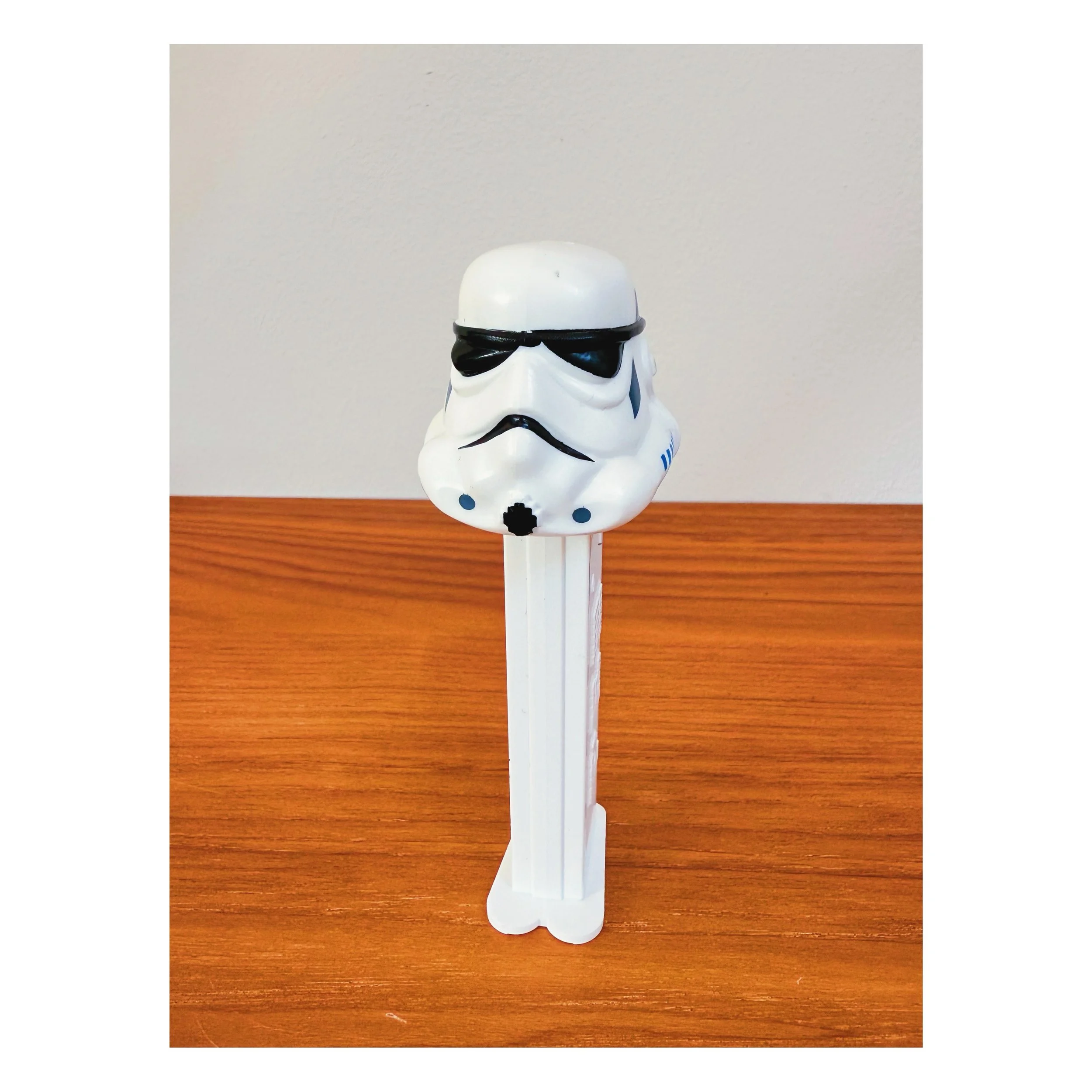 Who are you? ☄️
.
.
#pez #pezdispenser #candy #starwars #stormtrooper