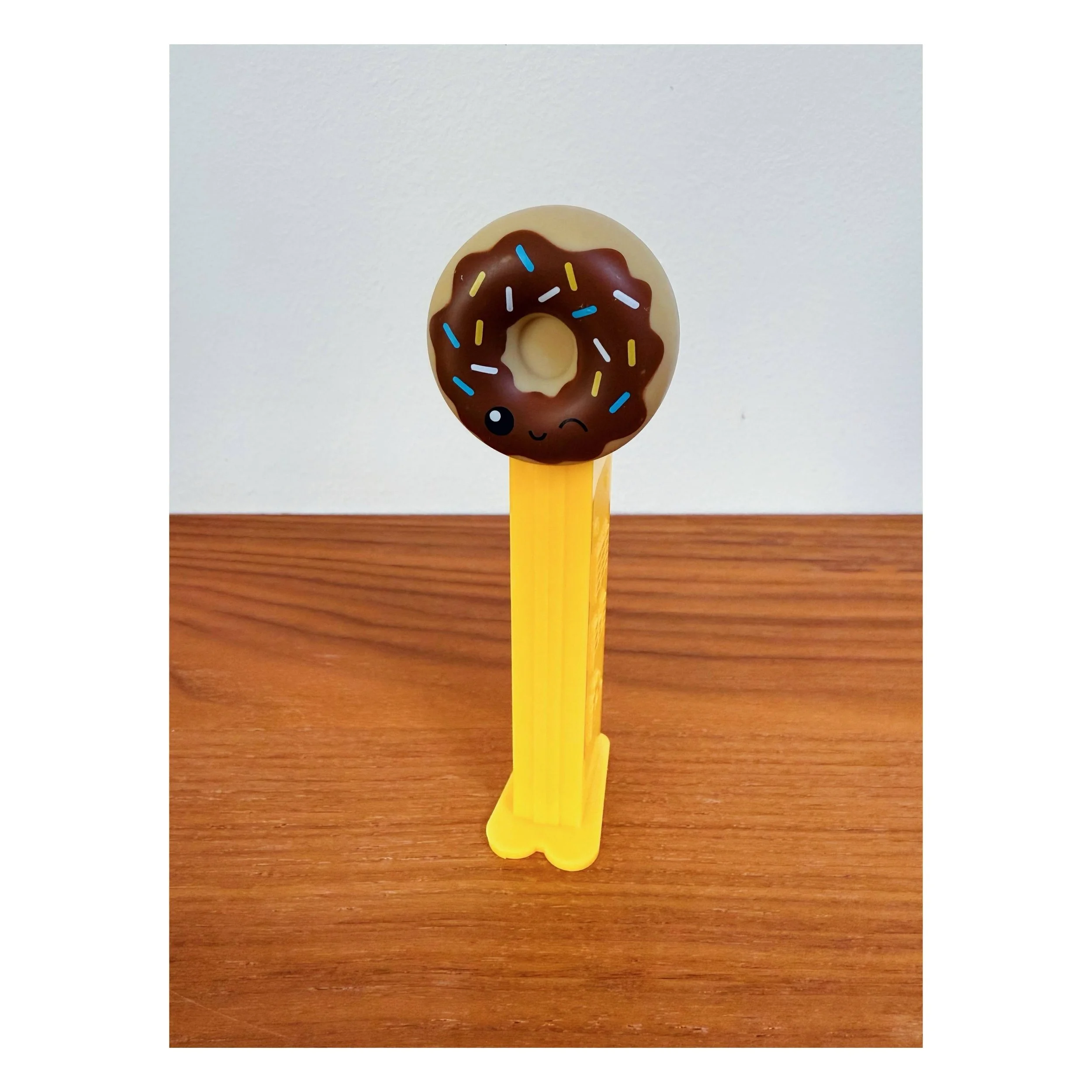 Chocolate sprinkles yum 🤤
.
.
#pez #pezdispenser #candy #donut