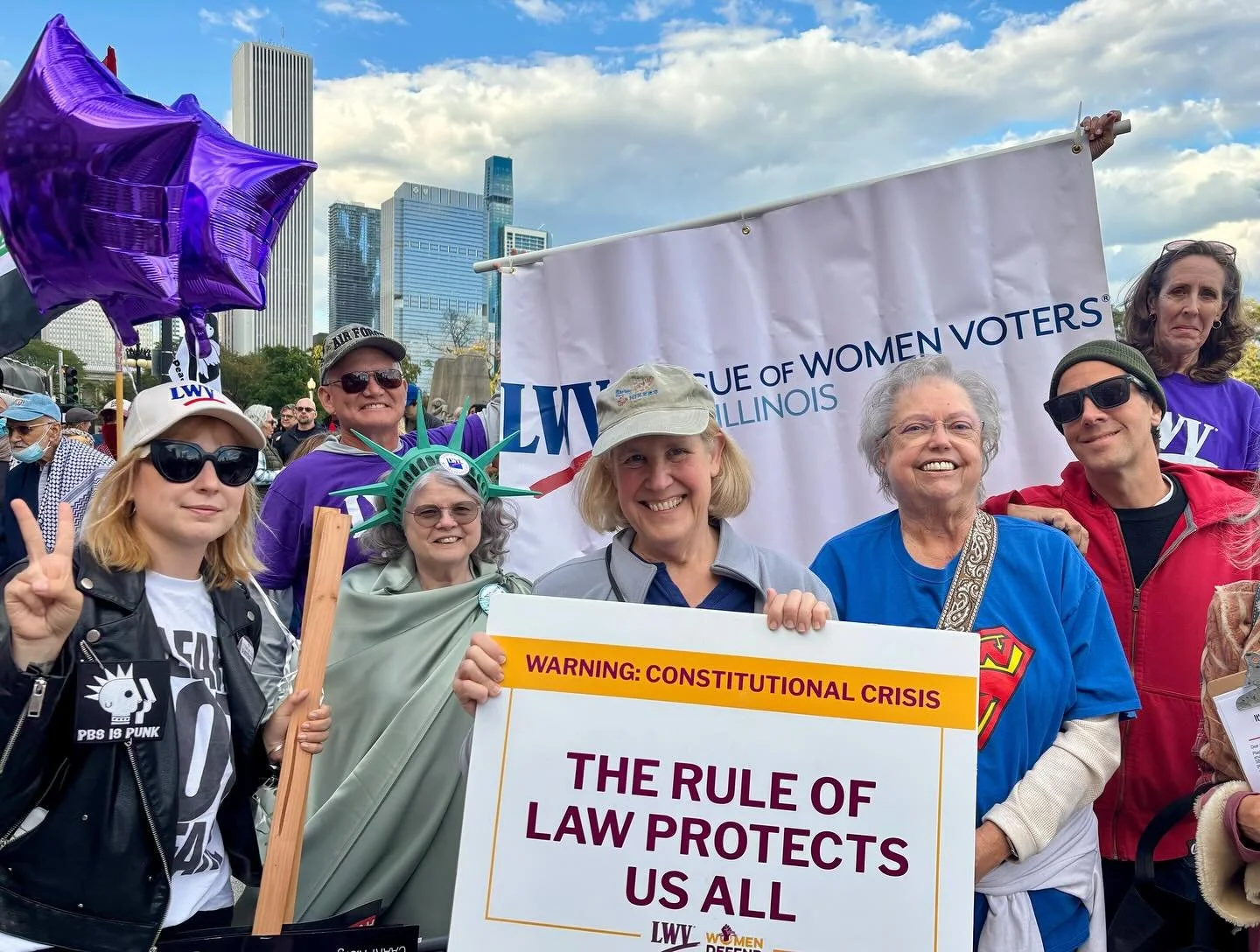 THE PEOPLE UNITED WILL NEVER BE DEFEATED! 🇺🇸 Thank you to Leaguers from around the state for joining the League of Women Voters of Chicago and League of Women Voters of Illinois to support the NO TROOPS IN CHICAGO rally on Saturday. We stand in sol