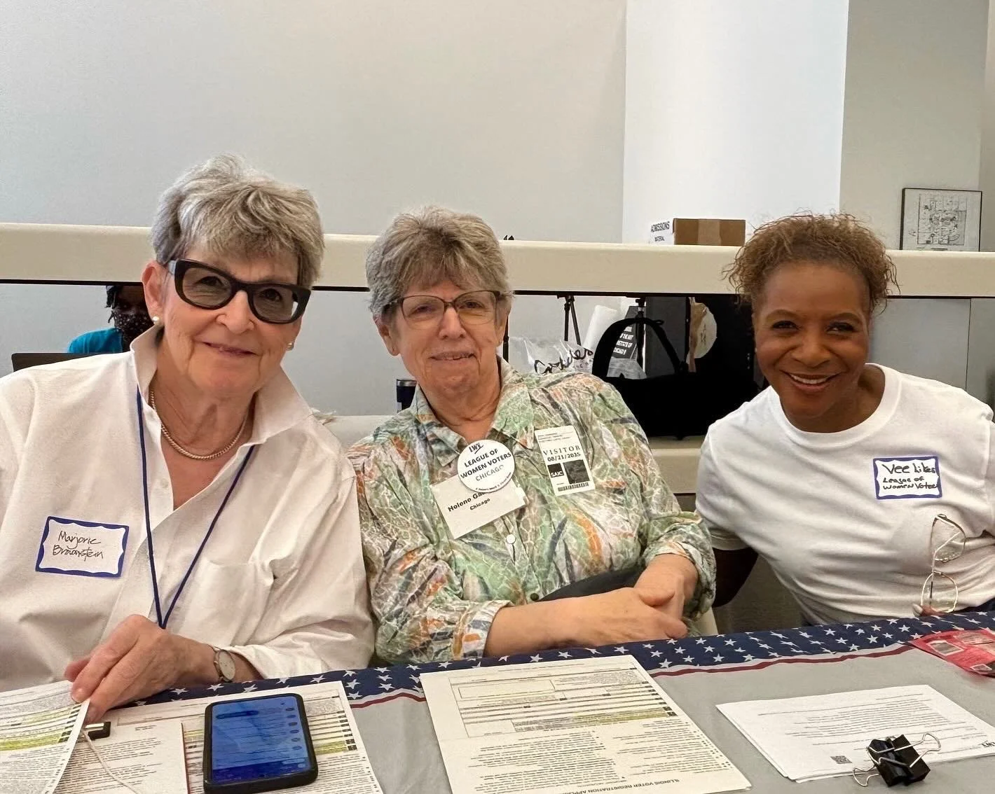 Thanks to the School of the Art Institute of Chicago @saicpics for having us out to register students to vote! 

Registering to vote in Illinois is easy&mdash;Head to ova.elections.gov to register online 🗳️