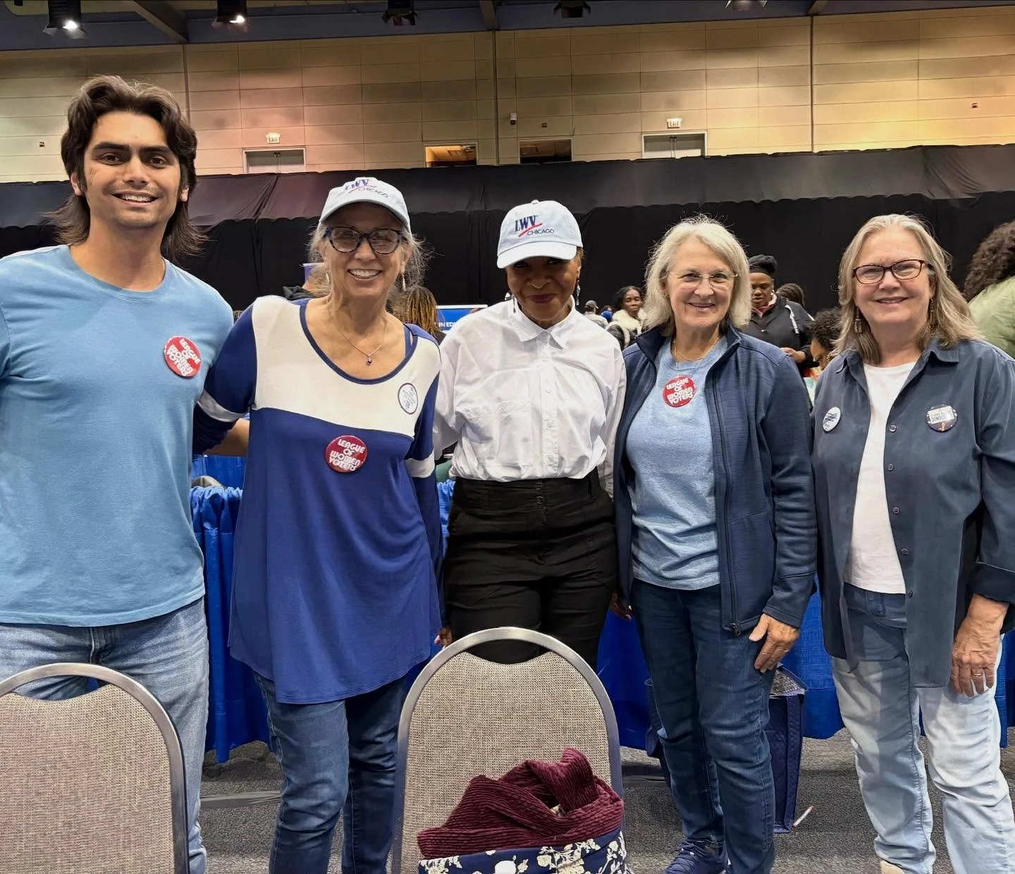Are your friends and family all registered to vote? We made our annual stop at the Chicago Housing Authority’s Operation Warm resource fair over the weekend to register voters and answer voting questions!
Check the link in our bio for ‘r