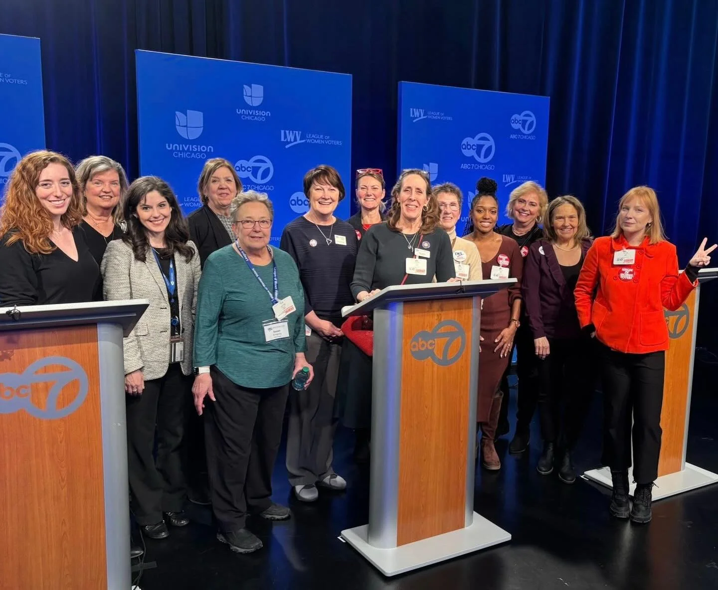 Thank you to leaguers from around the state who joined us for the taping of the Democratic primary candidate forum for US Senate last night alongside League of Women Voters of Illinois and our Chicago partners at ABC 7 Chicago and Univision Chicago! 