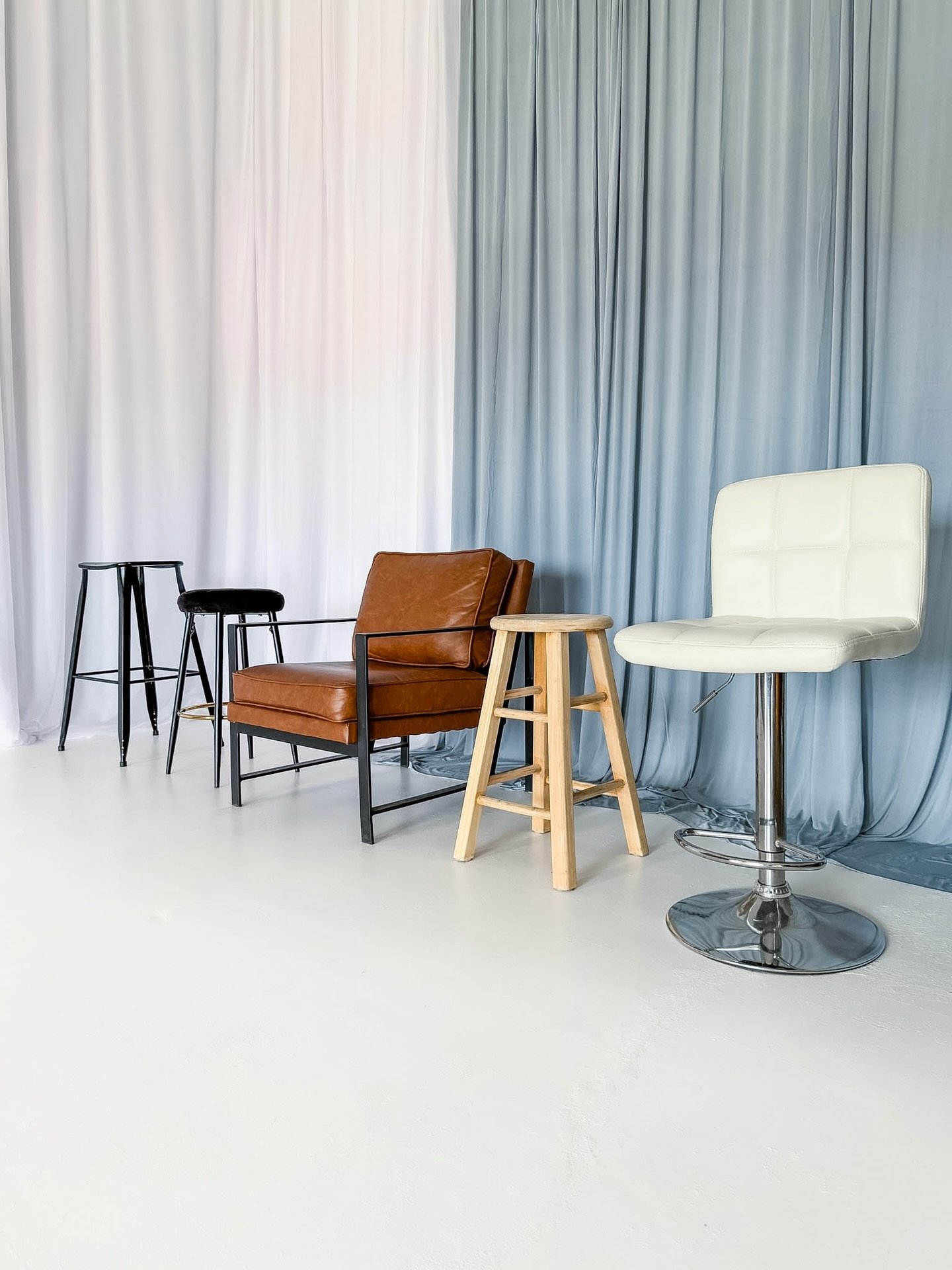 Studio refresh. 
Just some of the chairs we have in studio for all your needs. From headshots, kiddos and boudoir we can provide it all in our space 🤍