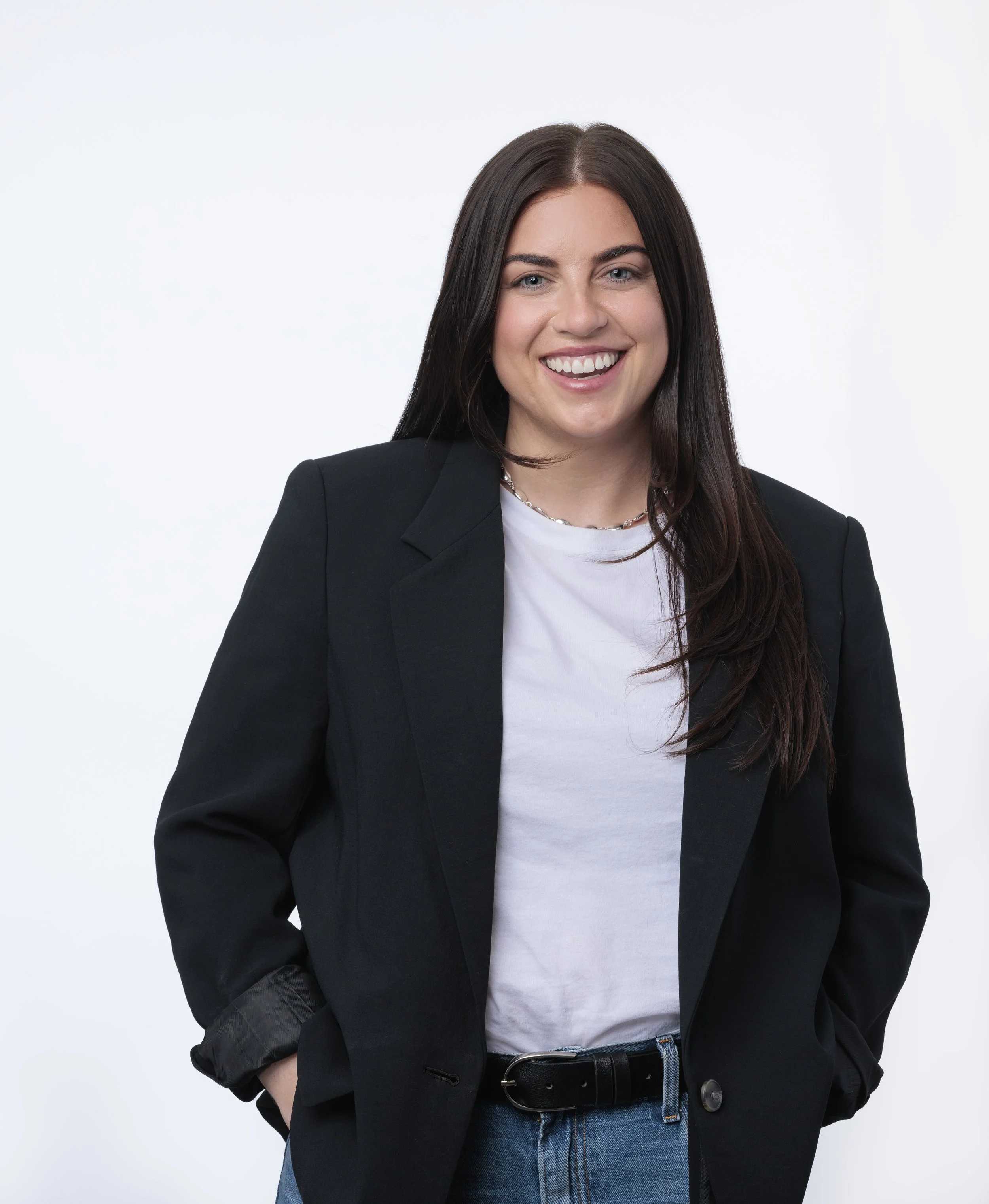 Whitney R CP 7585 T.jpg