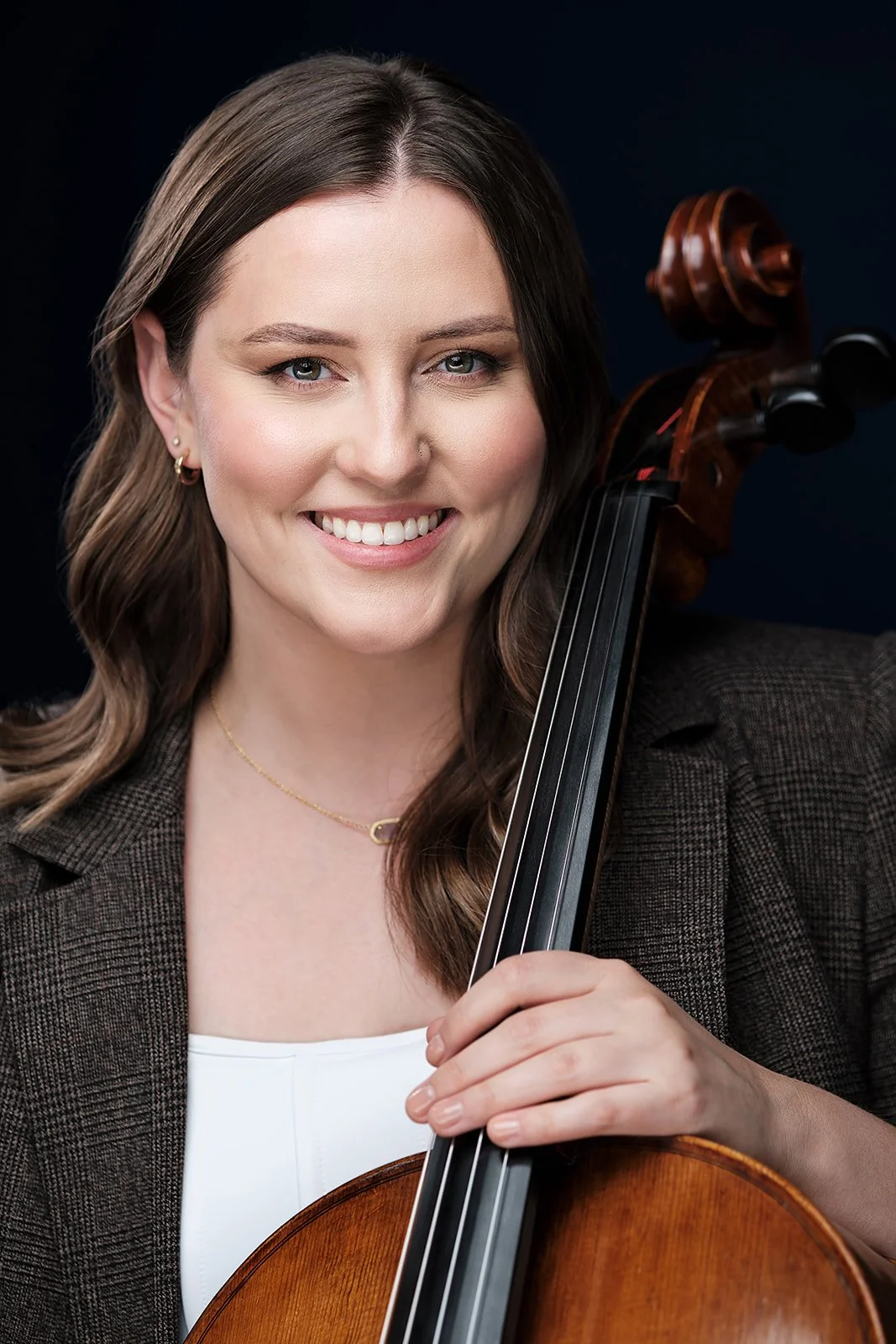 Shannon Merciel Cellist