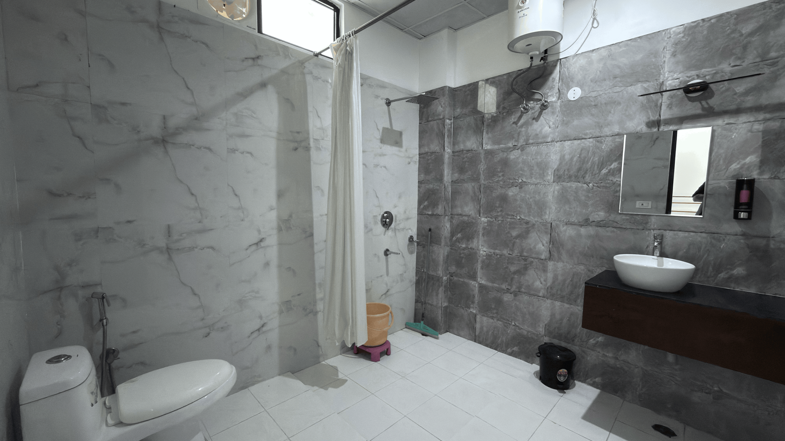 Ashram Room_Washroom-2.png