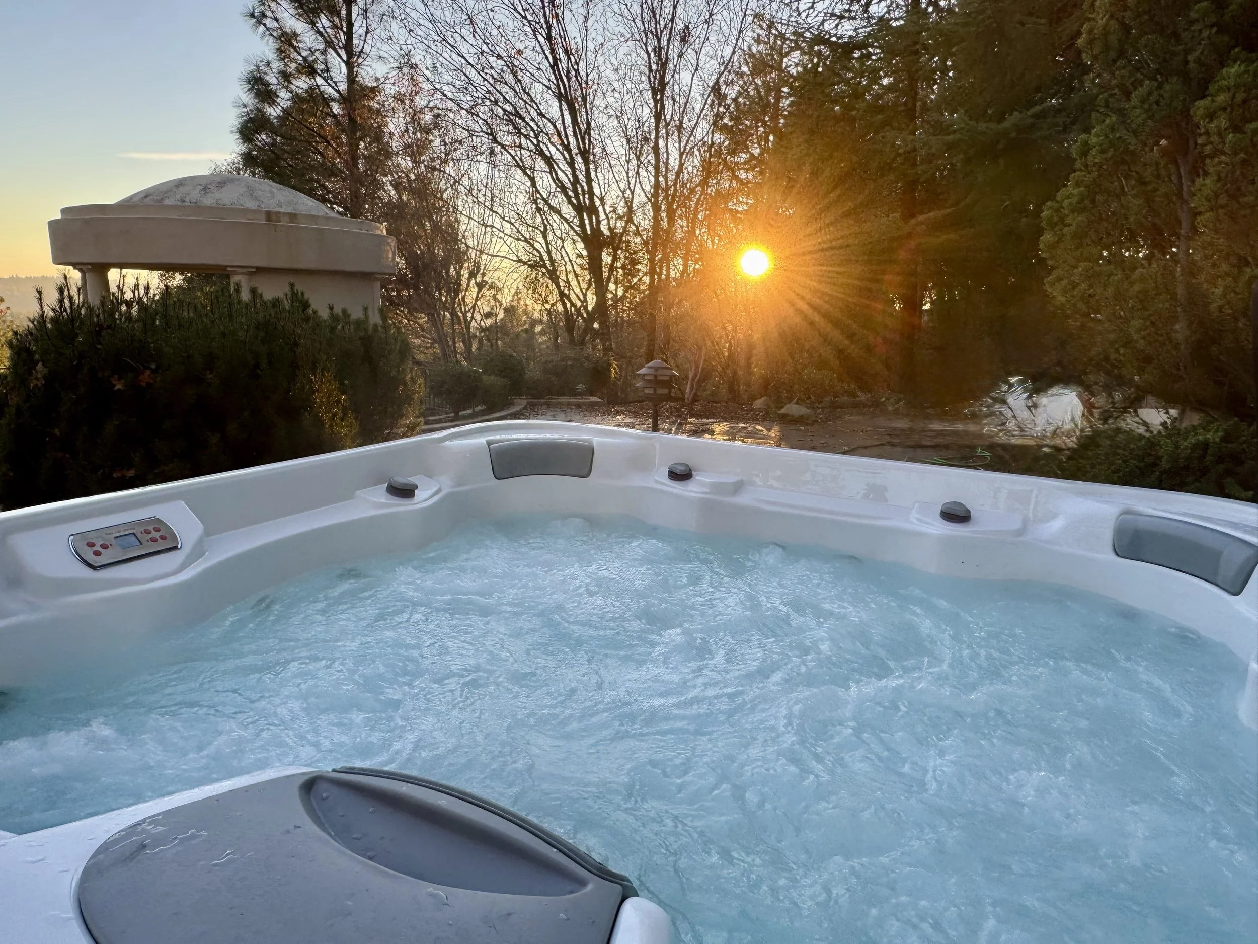 Gaia Hot Tub.JPG
