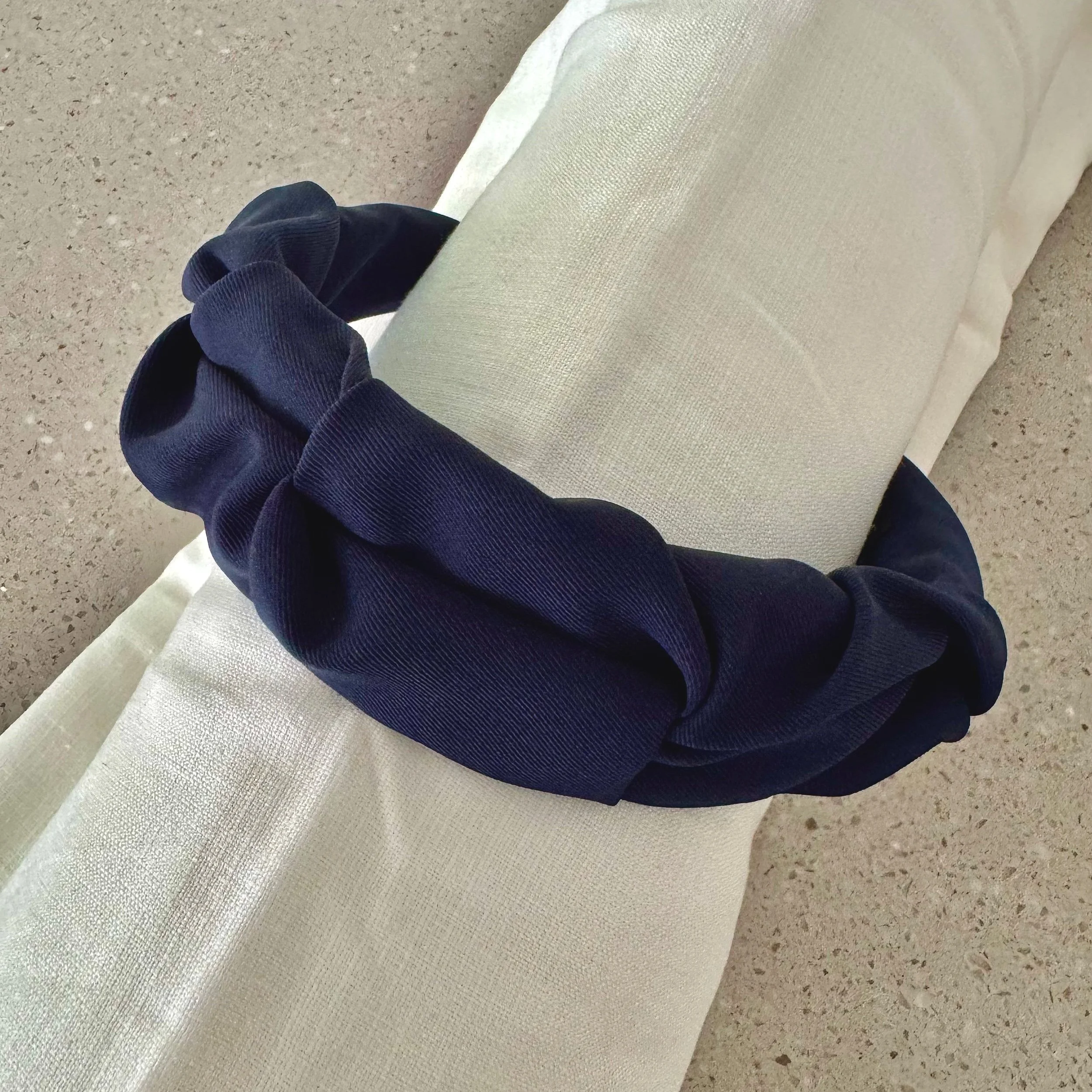 Sara - Navy