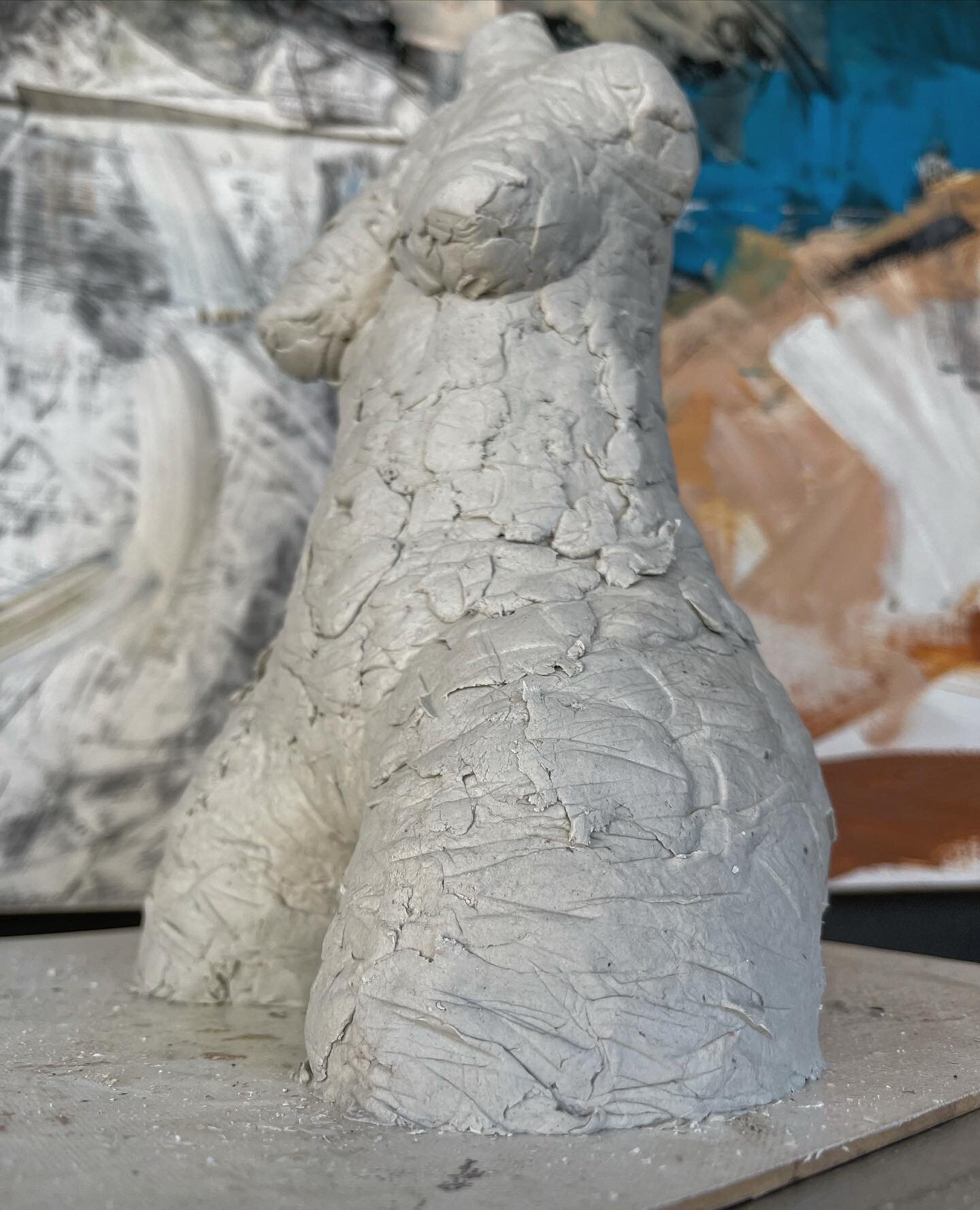 Next up in the works&hellip; she&rsquo;s 12&rdquo; high&hellip;. Still adding volume. She&rsquo;s got substance, and grounded to the earth! What color shall she be? #dcarlettasculpture #poetandthebench #dcarletta #clay #sculpture #marinart