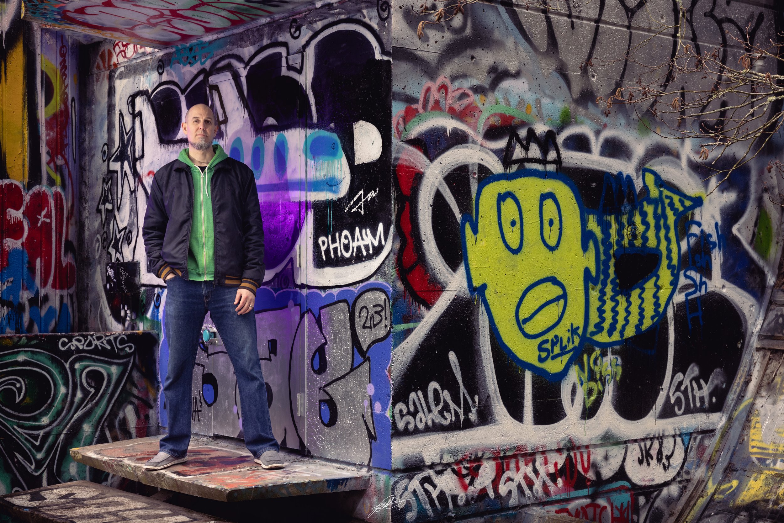 thraddash kieraan wide LQ.jpg