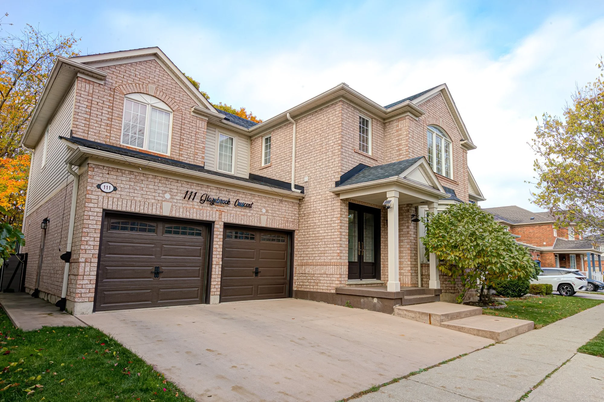 004-04-111 Glazebrook Cres-Spark Studios Photography Inc.jpg