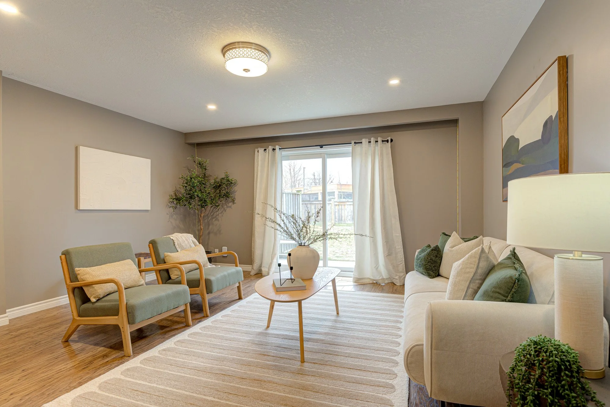 009-09-23 - 50 Westmount Rd. W-Spark Studios Photography Inc.jpg